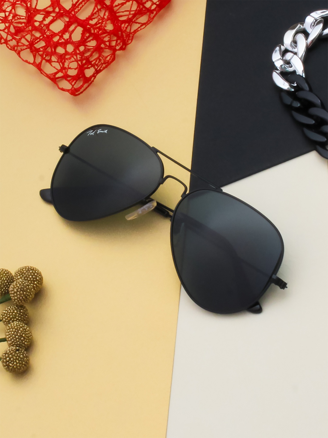 Ted Smith Unisex Grey Lens & Black Aviator Sunglasses with UV Protected Lens AVIMAST_C33
Ted Smith Unisex Grey Lens & Black Aviator Sunglasses with UV Protected Lens AVIMAST_C33