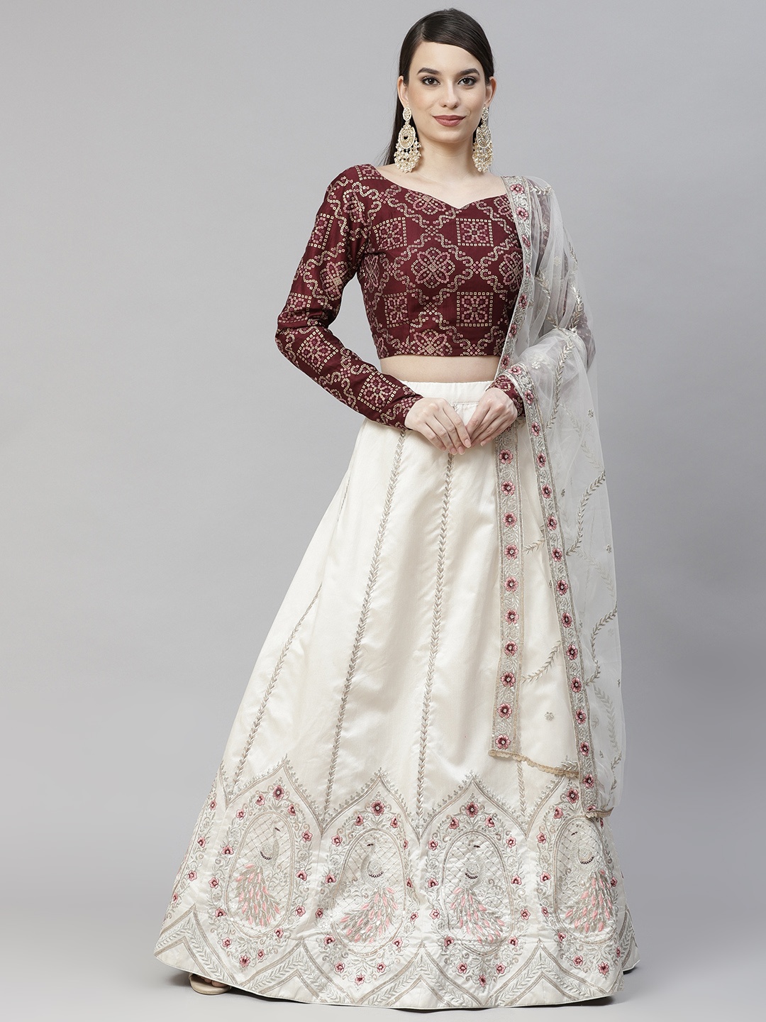 SHUBHKALA White & Maroon Embroidered Sequinned Semi-Stitched Lehenga & Unstitched Blouse With Dupatta
SHUBHKALA White & Maroon Embroidered Sequinned Semi-Stitched Lehenga & Unstitched Blouse With Dupatta
