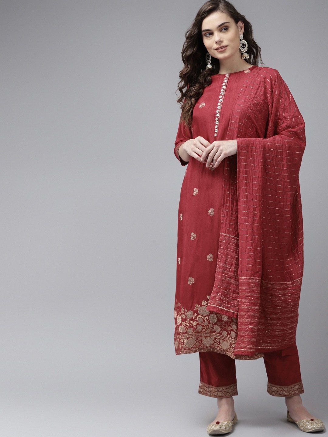 Indo Era Women Red Floral Embroidered Regular Liva Kurta with Trousers & With Dupatta
Indo Era Women Red Floral Embroidered Regular Liva Kurta with Trousers & With Dupatta
