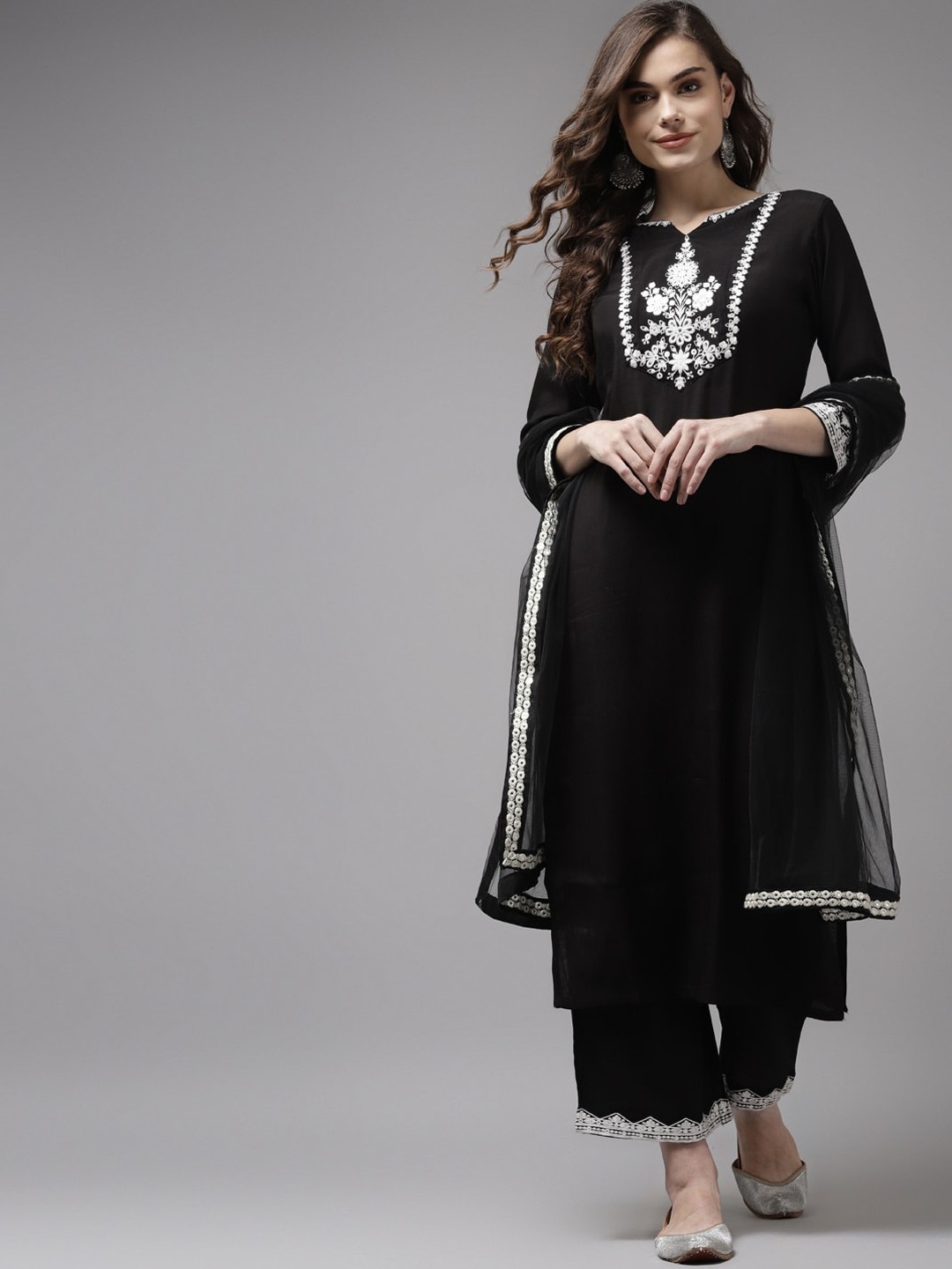 Indo Era Women Black Ethnic Motifs Yoke Design Regular Kurta with Palazzos & Dupatta
Indo Era Women Black Ethnic Motifs Yoke Design Regular Kurta with Palazzos & Dupatta