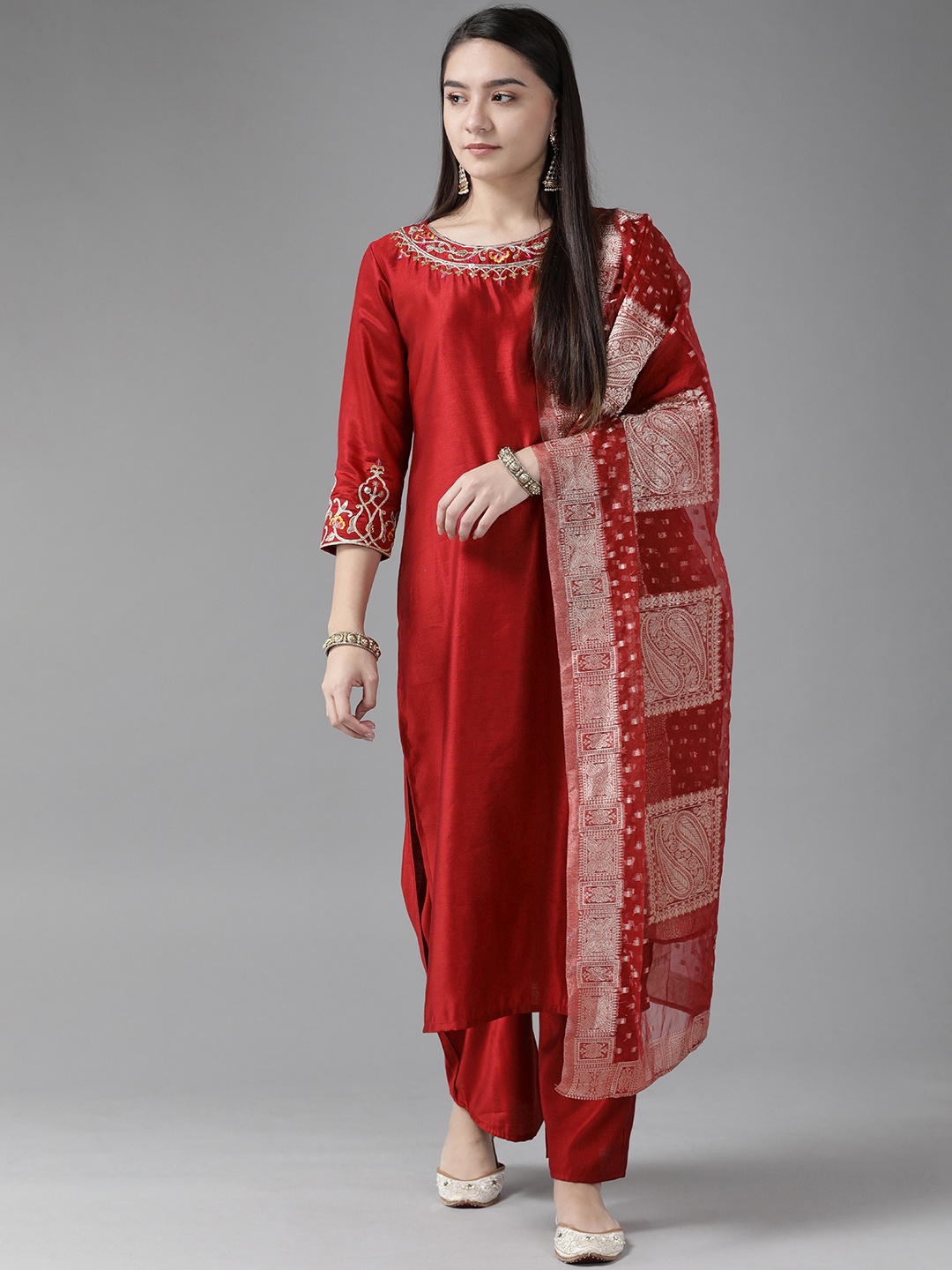Indo Era Red & Gold Ethnic Yoke Design Thread Work Liva Straight Kurta Palazzos & Dupatta
Indo Era Red & Gold Ethnic Yoke Design Thread Work Liva Straight Kurta Palazzos & Dupatta