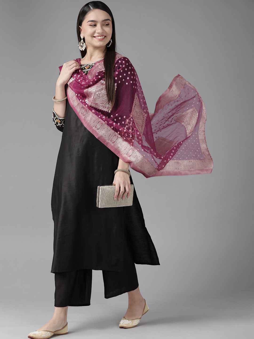 Indo Era Women Black Ethnic Motifs Embroidered Liva Kurta with Palazzos & With Dupatta
Indo Era Women Black Ethnic Motifs Embroidered Liva Kurta with Palazzos & With Dupatta
