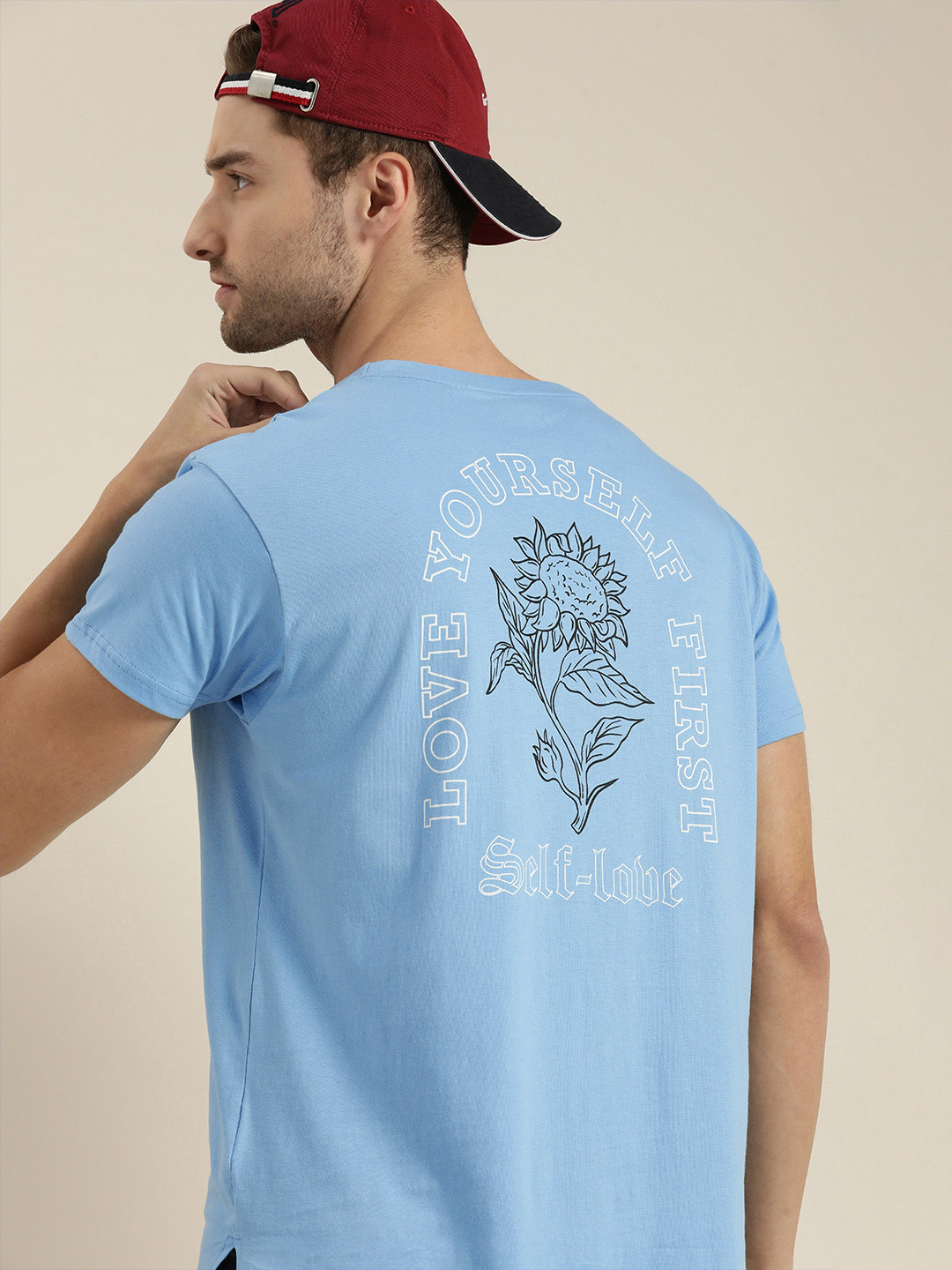 Moda Rapido Men Blue & Black Floral Printed T-shirt 
Moda Rapido Men Blue & Black Floral Printed T-shirt