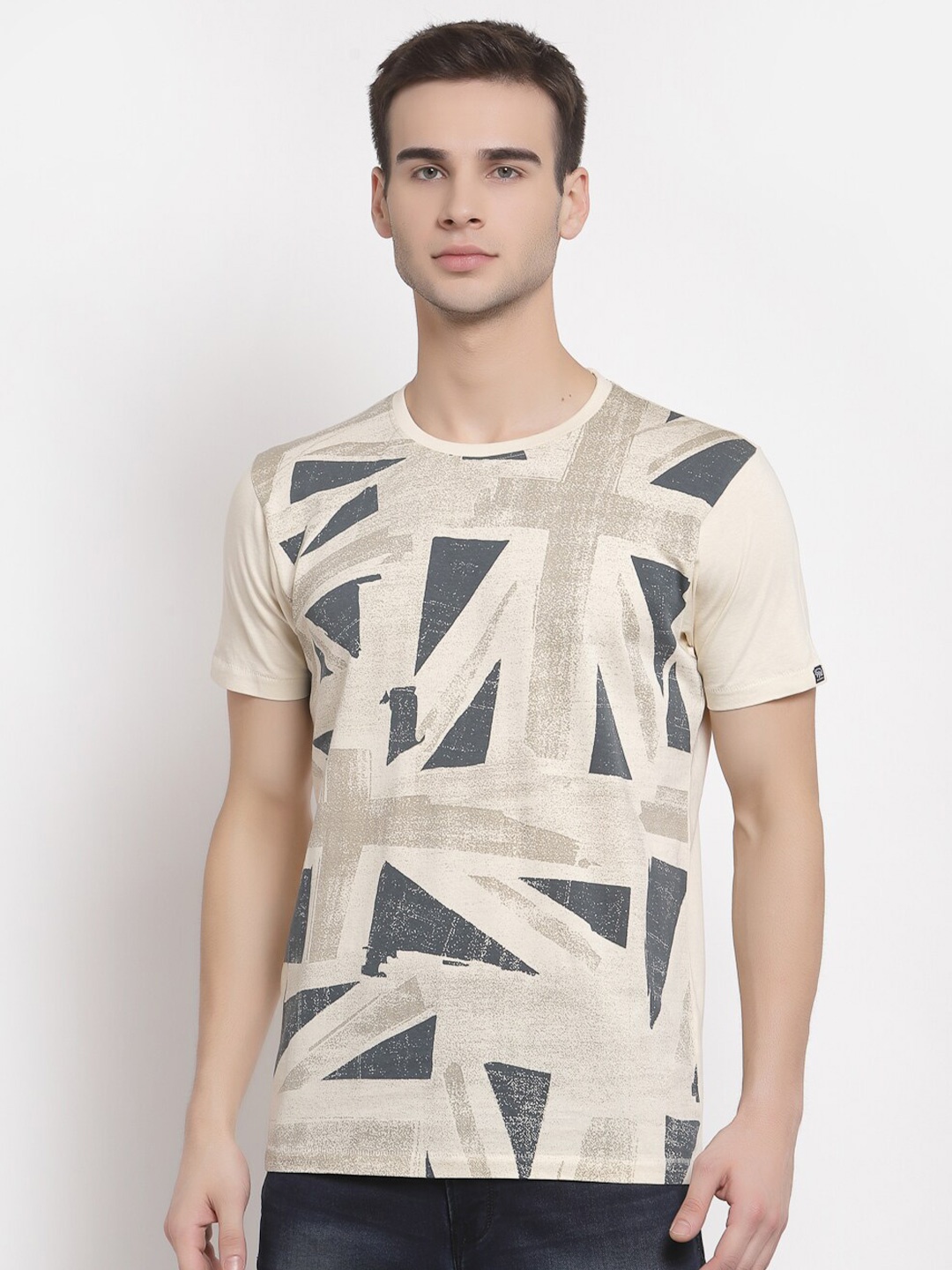 Pepe Jeans Men Beige Printed Raw Edge T-shirt