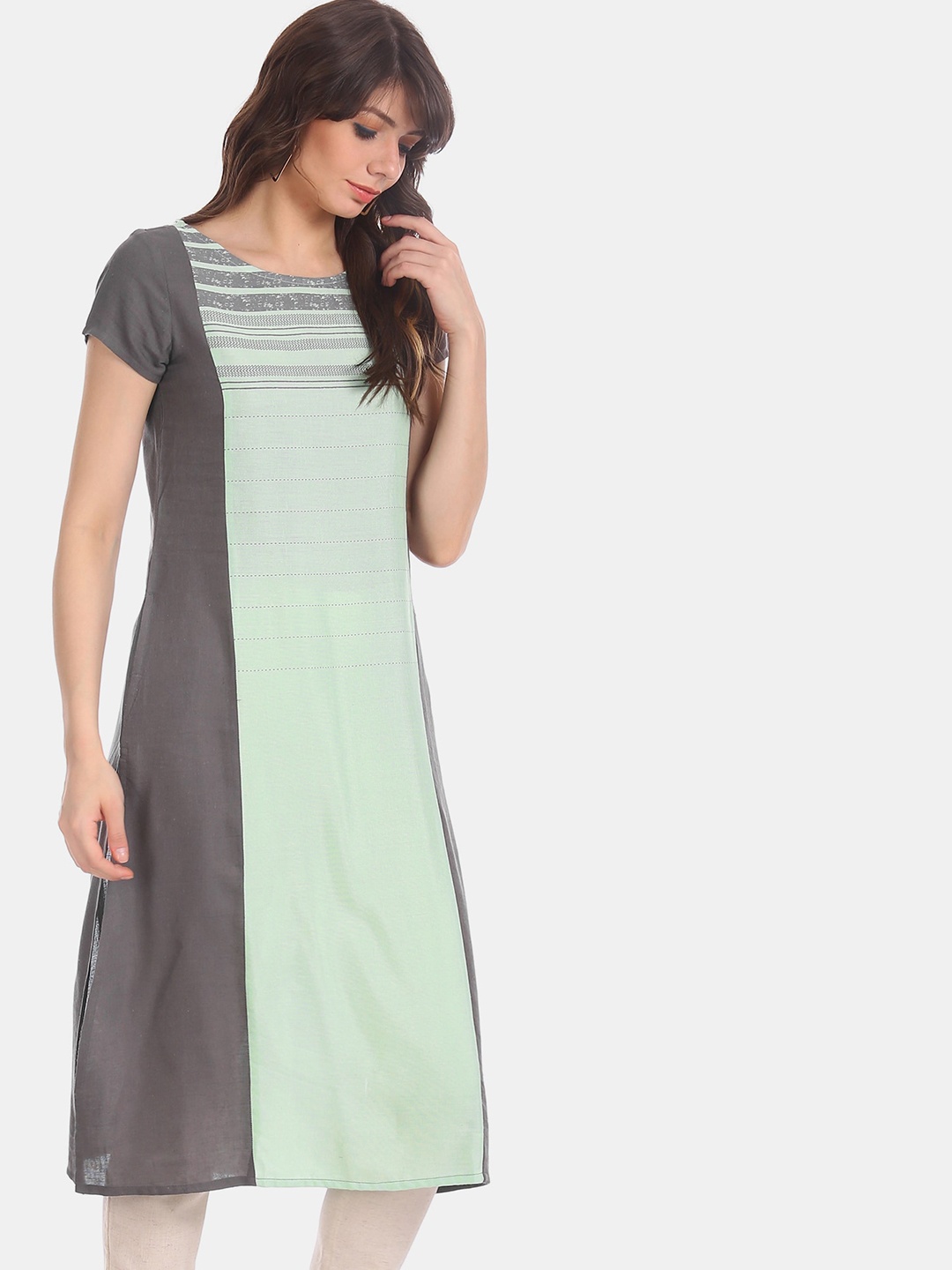 Karigari Women Green & Grey Colourblocked Kurta