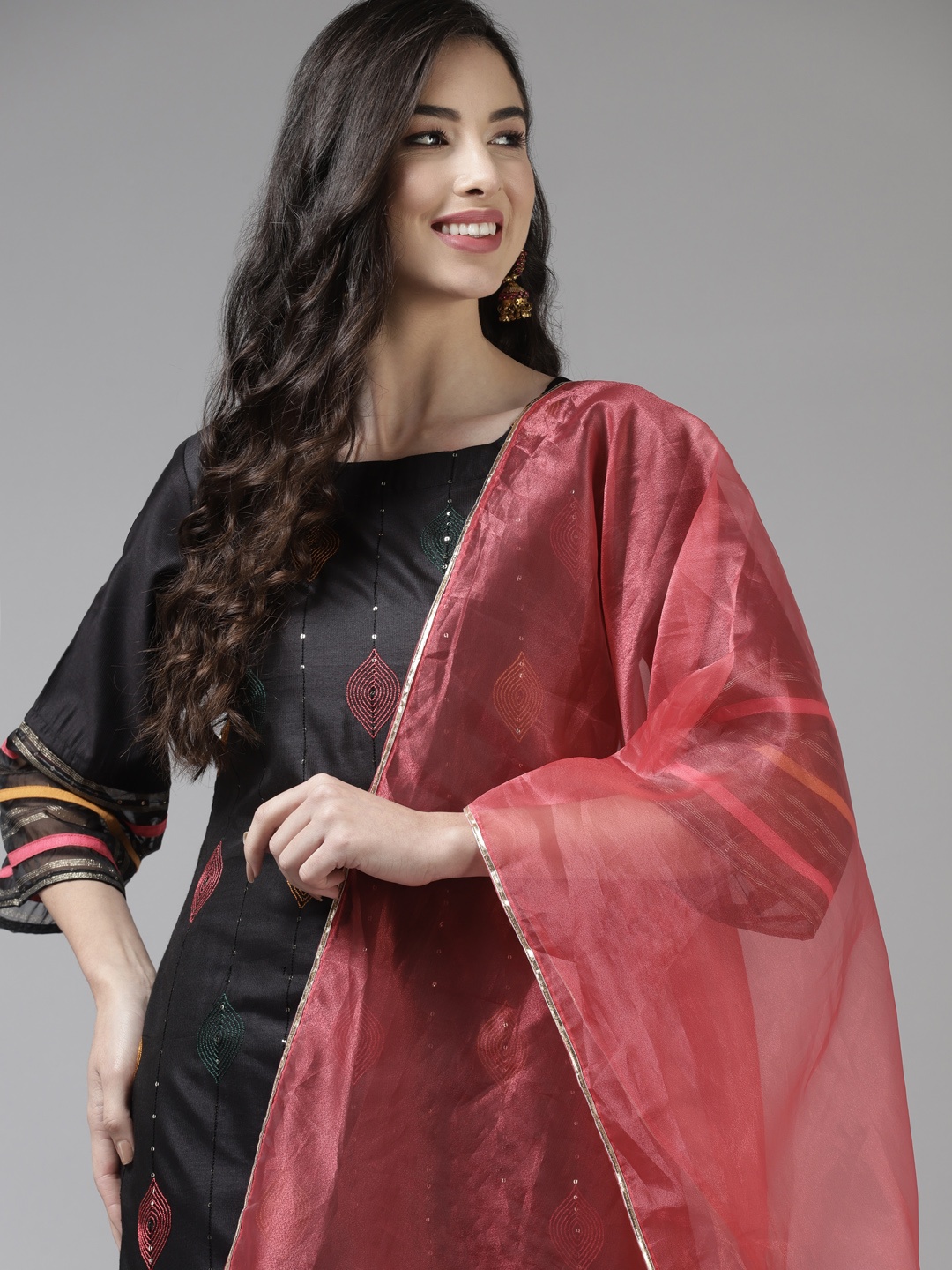 Indo Era Women Black Ethnic Motifs Embroidered Sequinned Kurta with Trousers & Dupatta
Indo Era Women Black Ethnic Motifs Embroidered Sequinned Kurta with Trousers & Dupatta