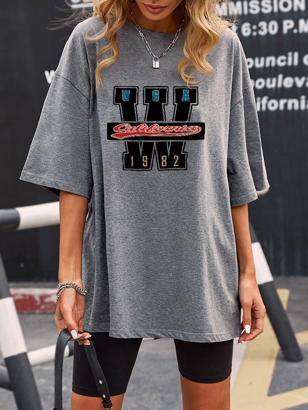 URBANIC Women Grey Melange & Black Varsity Print Pure Cotton Drop-Shoulder Sleeves T-shirt
URBANIC Women Grey Melange & Black Varsity Print Pure Cotton Drop-Shoulder Sleeves T-shirt