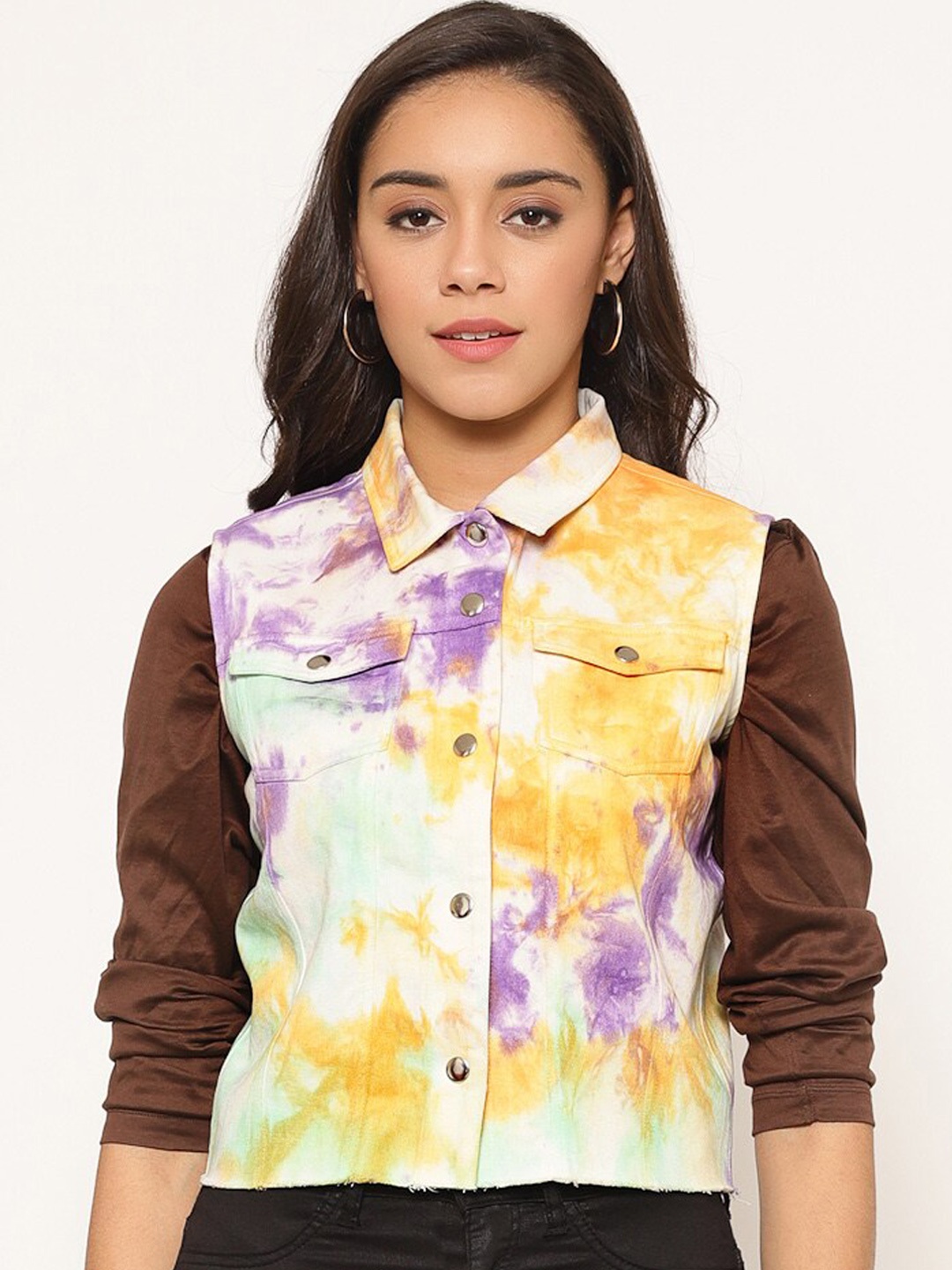 HOUSE OF KKARMA Women Multicoloured Camouflage Crop Tailored Jacket with Embroidered, Multi
HOUSE OF KKARMA Women Multicoloured Camouflage Crop Tailored Jacket with Embroidered, Multi