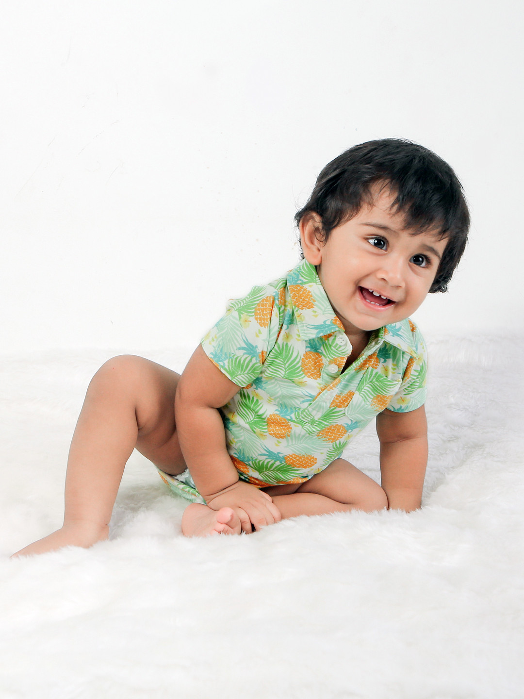 Softsens Boys Sea Green & Orange Printed Bodysuit
Softsens Boys Sea Green & Orange Printed Bodysuit