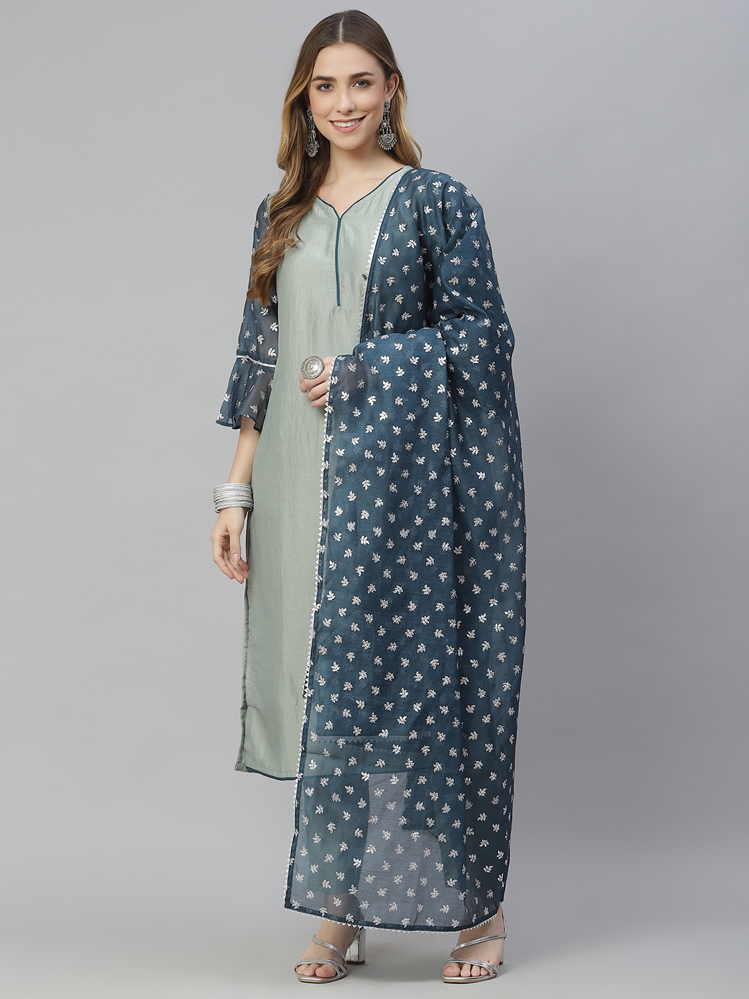 ZIYAA Women Grey Ethnic Motifs Printed Regular Gotta Patti Kurta with Trousers & With Dupatta
ZIYAA Women Grey Ethnic Motifs Printed Regular Gotta Patti Kurta with Trousers & With Dupatta