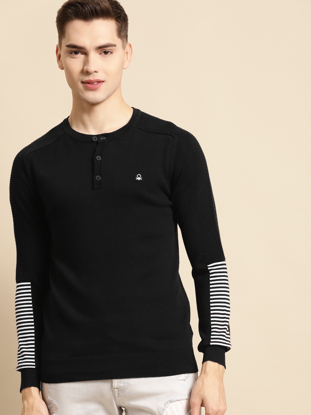 United Colors of Benetton Men Black Cotton Solid Pullover Sweater with Striped Detail
United Colors of Benetton Men Black Cotton Solid Pullover Sweater with Striped Detail