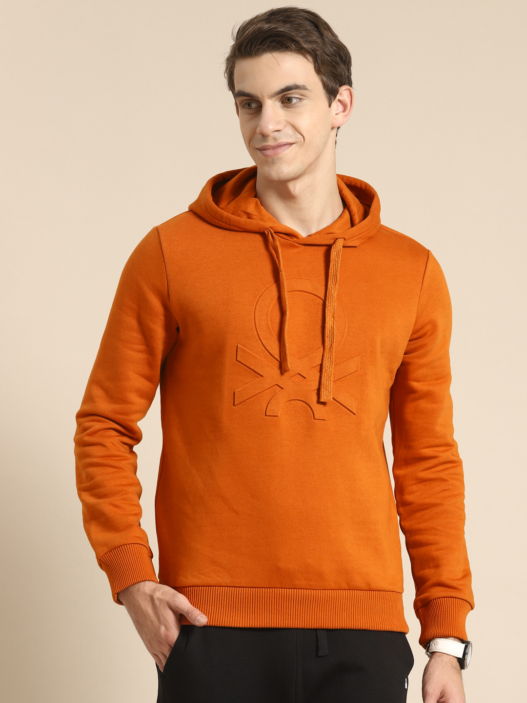 United Colors of Benetton Men Rust Embossed Brand Logo Hooded Sweatshirt, Orange
United Colors of Benetton Men Rust Embossed Brand Logo Hooded Sweatshirt, Orange