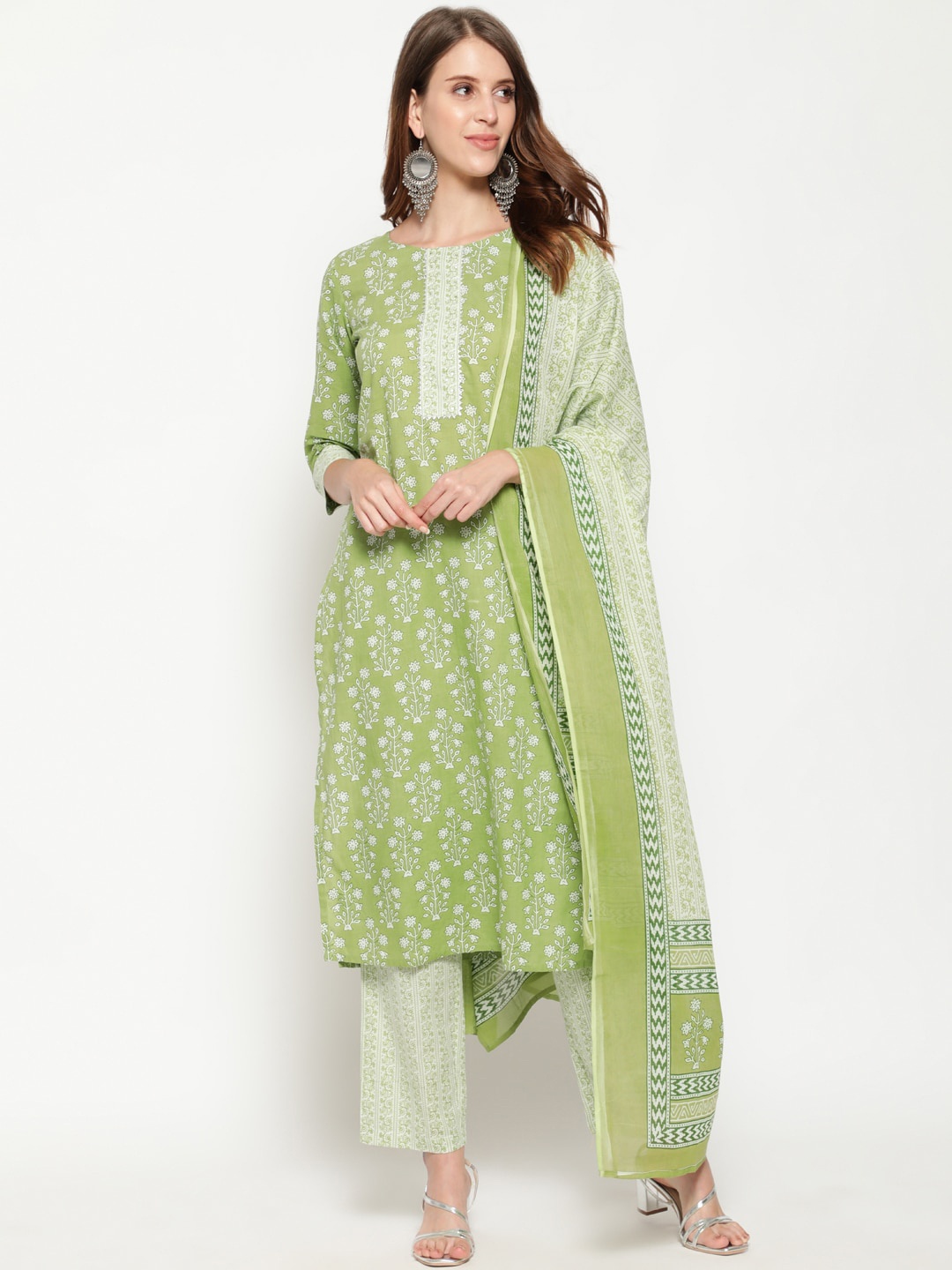 antaran Women Green Floral Printed Regular Pure Cotton Kurta with Trousers & With Dupatta
antaran Women Green Floral Printed Regular Pure Cotton Kurta with Trousers & With Dupatta