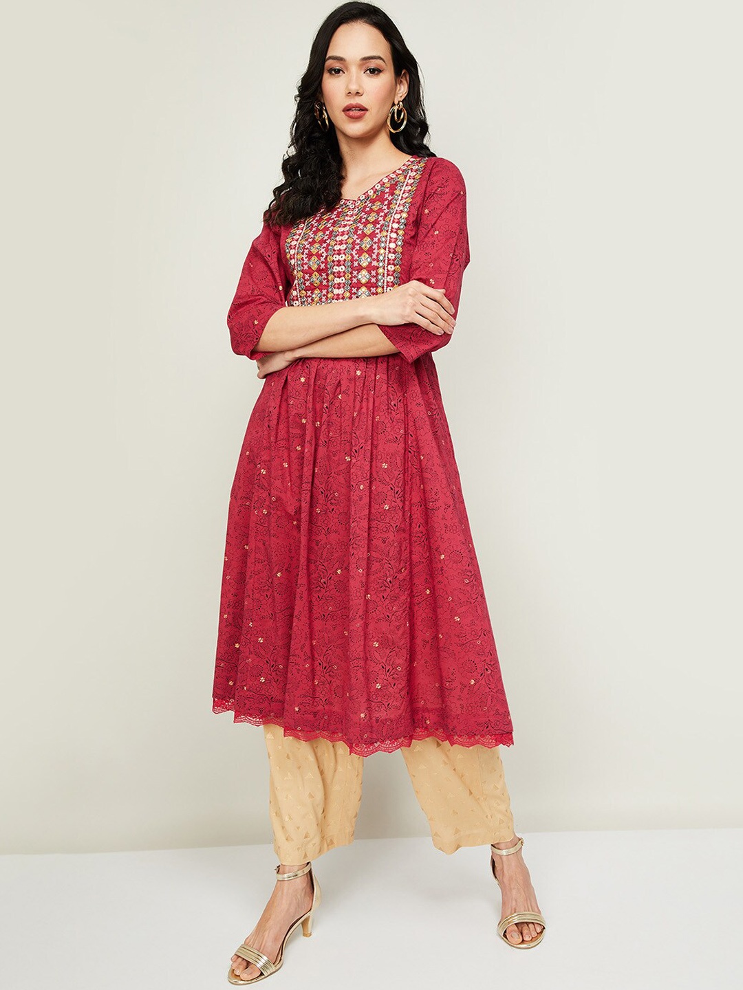 Melange by Lifestyle Women Red & Beige Floral Embellished Mirror Work Cotton Kurta