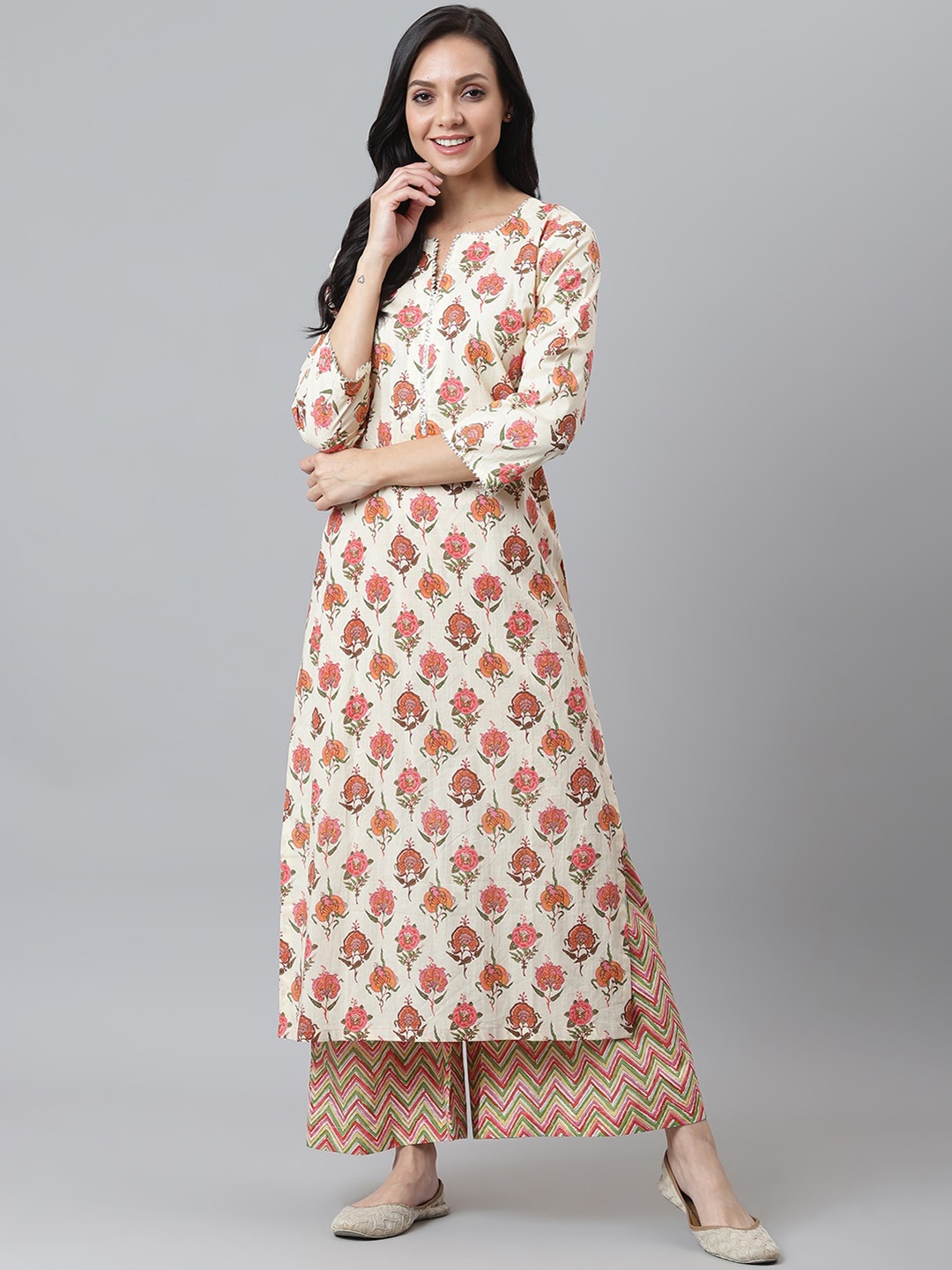 maaisarah Women Multicoloured Floral Printed Panelled Gotta Patti Pure Cotton Kurti with Palazzos, Multi
maaisarah Women Multicoloured Floral Printed Panelled Gotta Patti Pure Cotton Kurti with Palazzos, Multi
