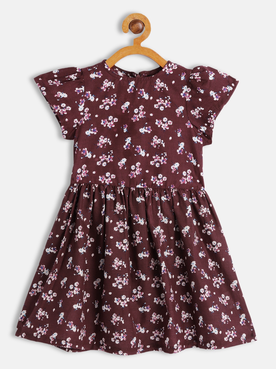 HERE&NOW Girls Maroon & White Floral Printed Cap Sleeves Gathered Or Pleated Cotton Dress
HERE&NOW Girls Maroon & White Floral Printed Cap Sleeves Gathered Or Pleated Cotton Dress