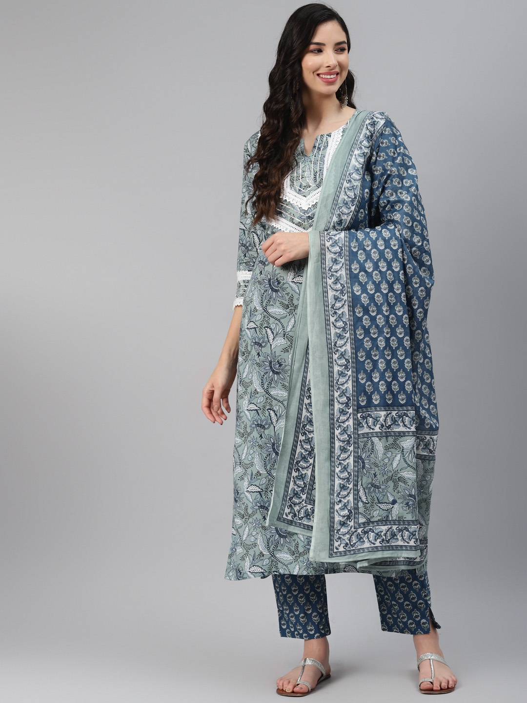 Silai Bunai Women Grey Ethnic Motifs Printed Regular Gotta Patti Pure Cotton Kurta Set
Silai Bunai Women Grey Ethnic Motifs Printed Regular Gotta Patti Pure Cotton Kurta Set