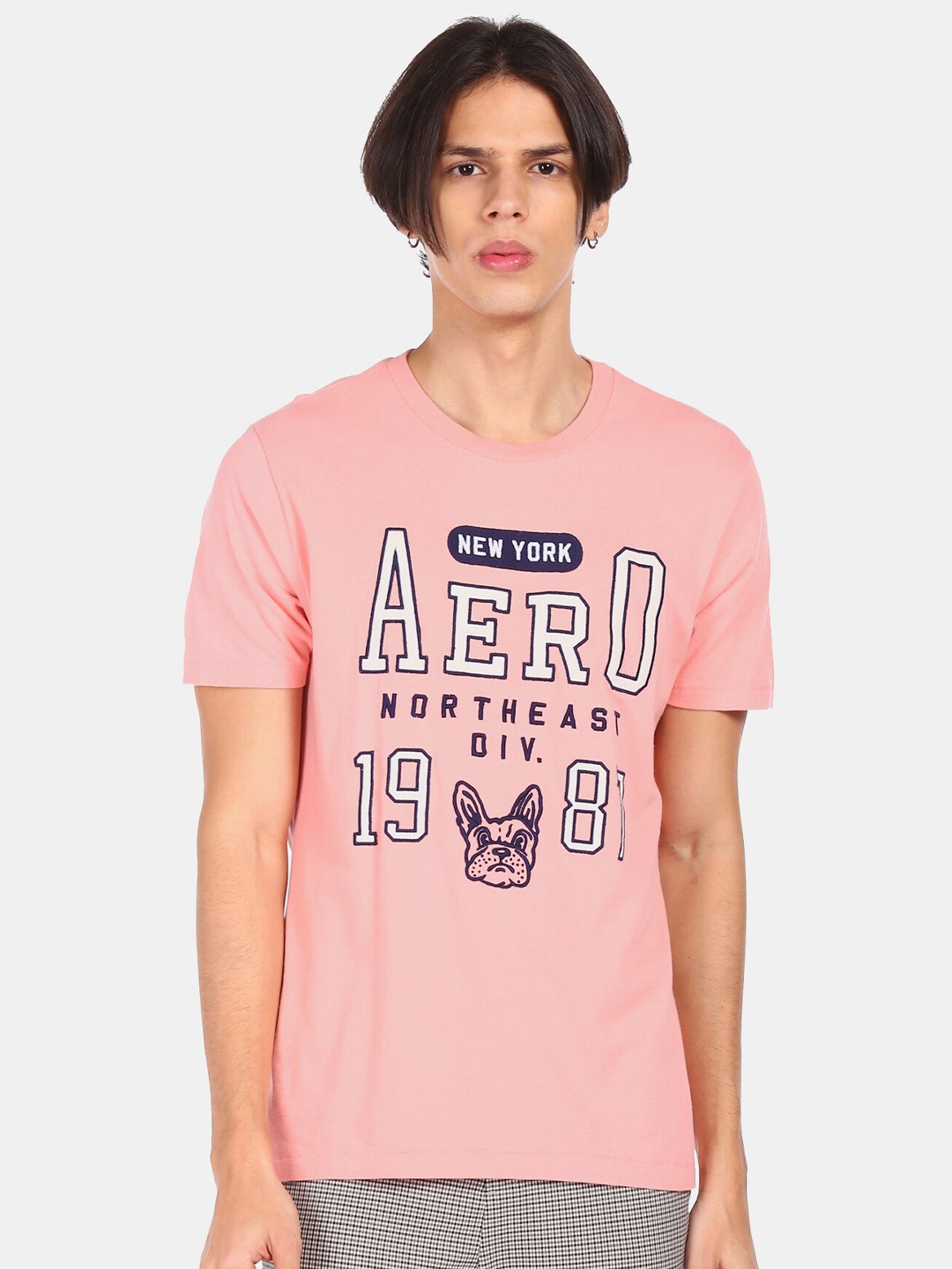 Aeropostale Men Pink Typography Printed V-Neck Drop-Shoulder Sleeves Raw Edge T-shirt
Aeropostale Men Pink Typography Printed V-Neck Drop-Shoulder Sleeves Raw Edge T-shirt