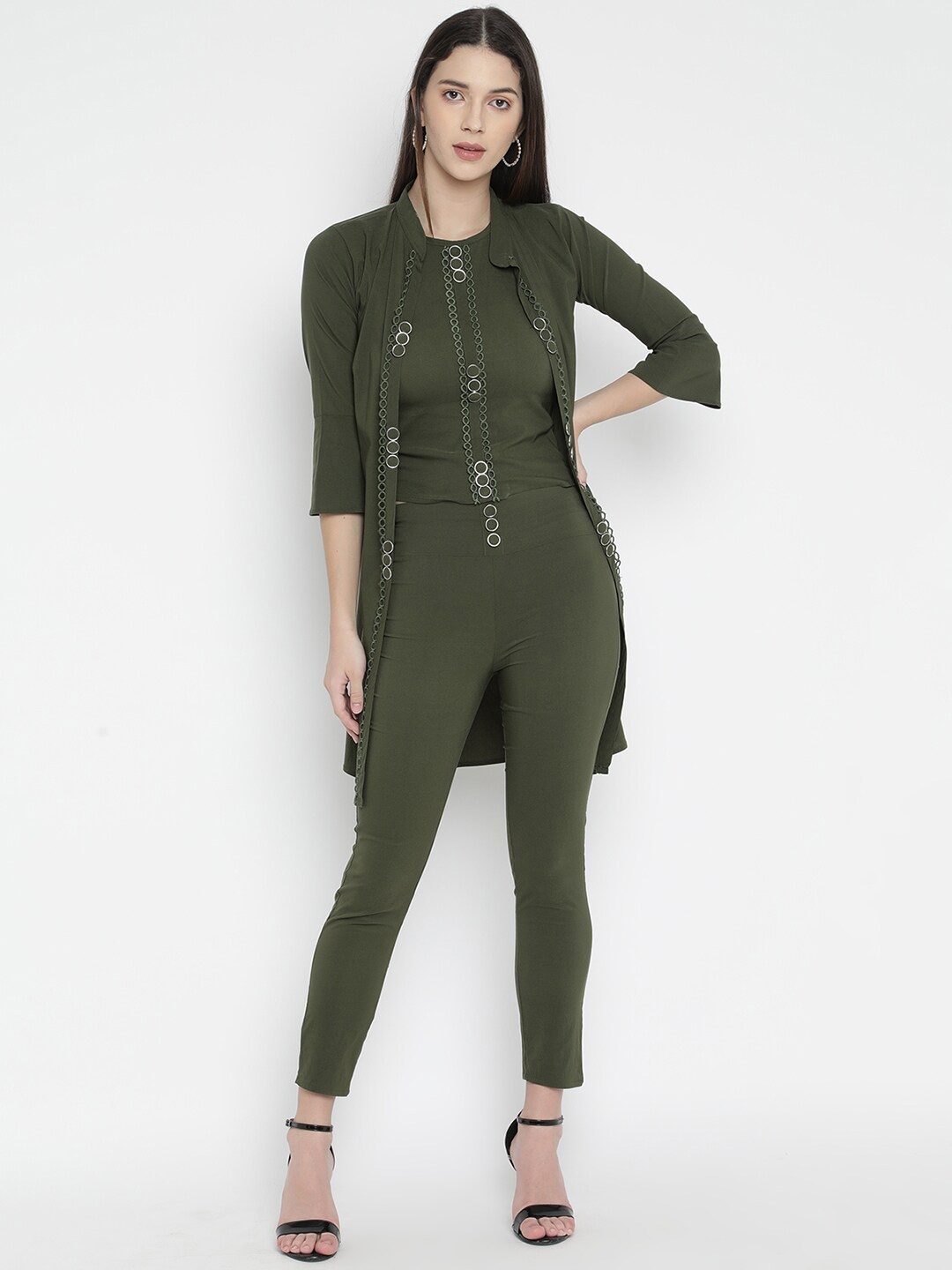 V2 Value & Variety Olive Green Mandarin Collar Roll-Up Sleeves High-Low Longline Top
V2 Value & Variety Olive Green Mandarin Collar Roll-Up Sleeves High-Low Longline Top