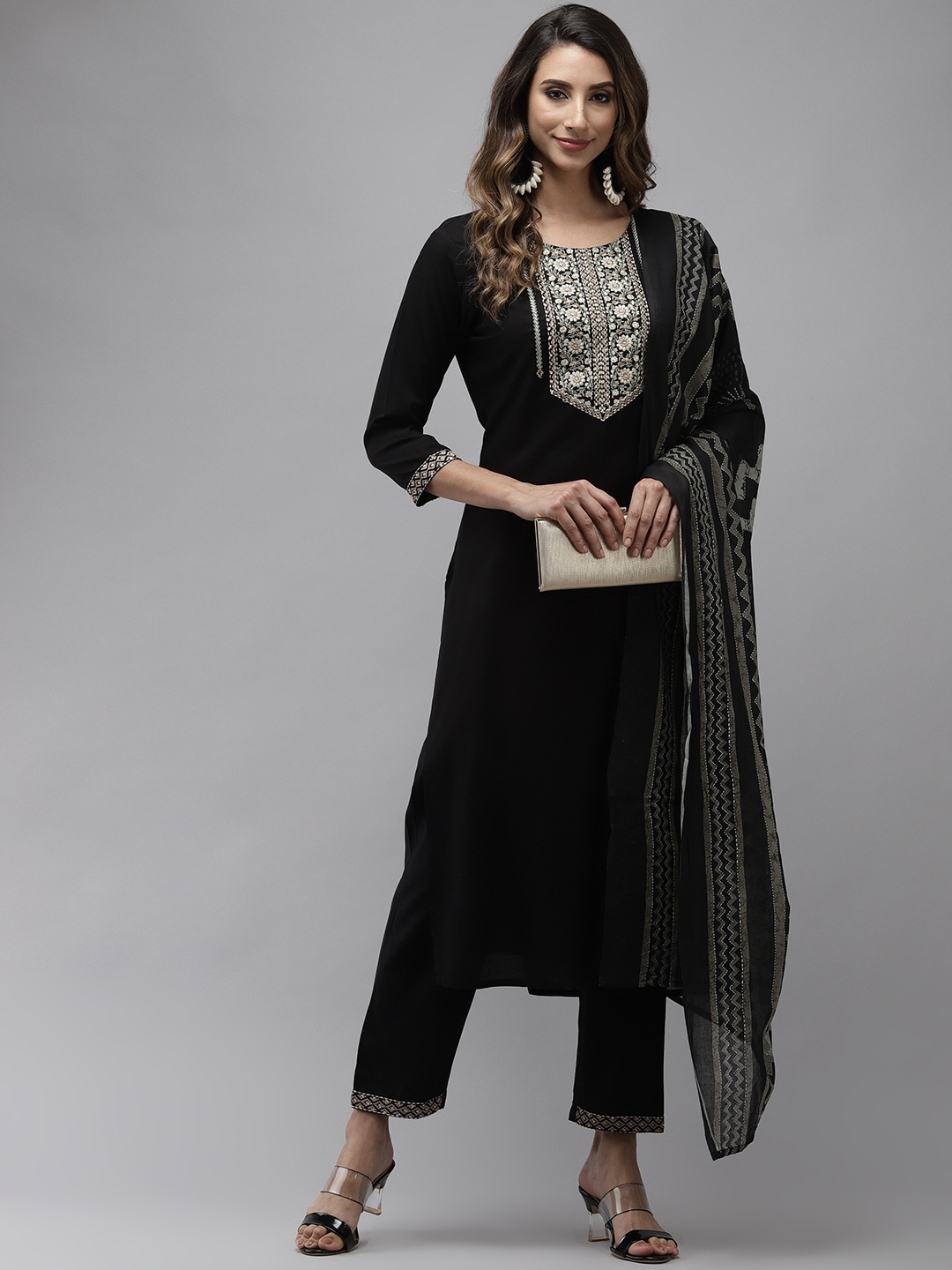 Yufta Women Black Floral Yoke Design Regular Thread Work Kurta with Trousers & With Dupatta
Yufta Women Black Floral Yoke Design Regular Thread Work Kurta with Trousers & With Dupatta