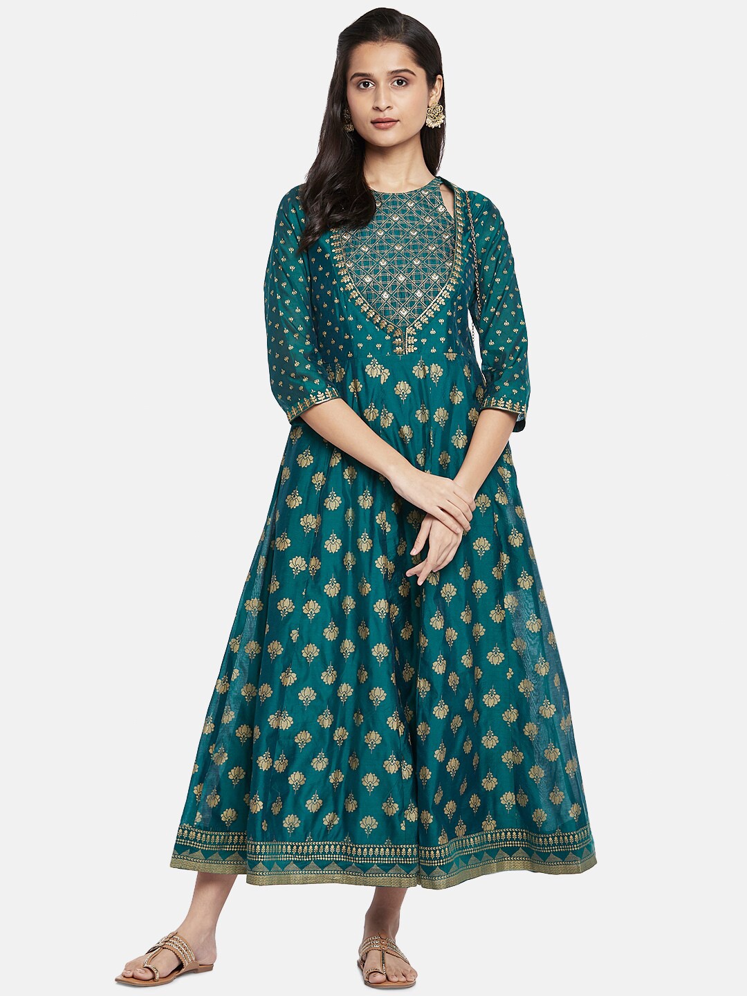 RANGMANCH BY PANTALOONS Teal Ethnic Motifs Ethnic Embroidered Fit & Flared Midi Dress
RANGMANCH BY PANTALOONS Teal Ethnic Motifs Ethnic Embroidered Fit & Flared Midi Dress
