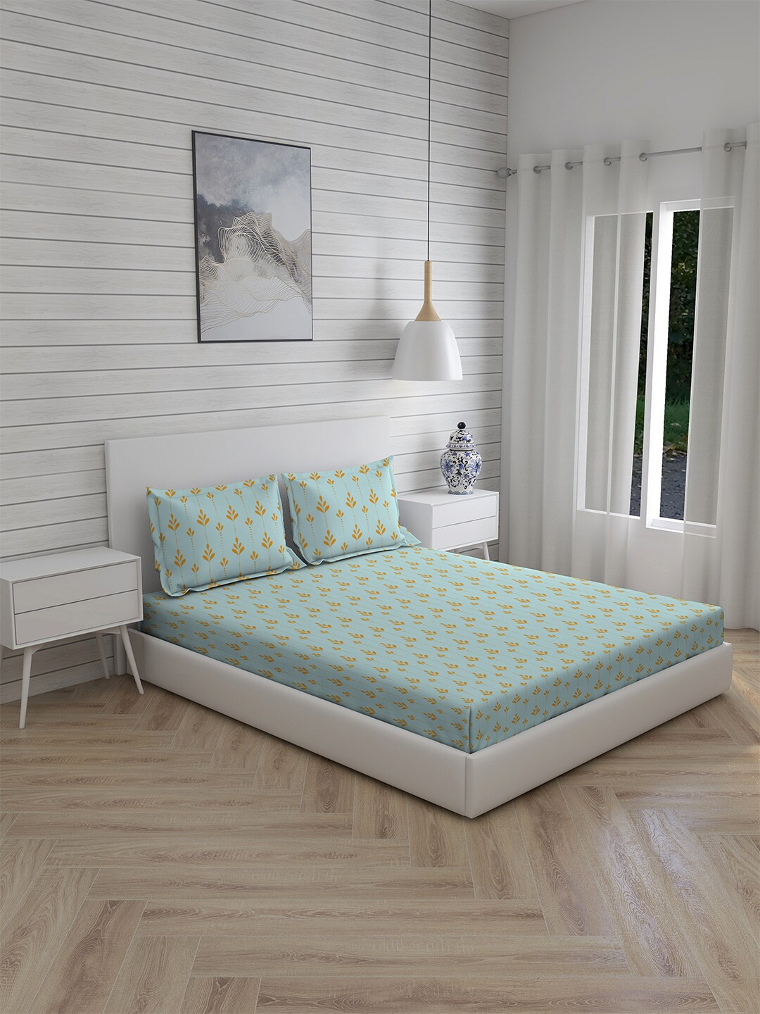 Boutique Living India Blue & Orange Floral 400 TC King Bedsheet with 2 Pillow Covers
Boutique Living India Blue & Orange Floral 400 TC King Bedsheet with 2 Pillow Covers