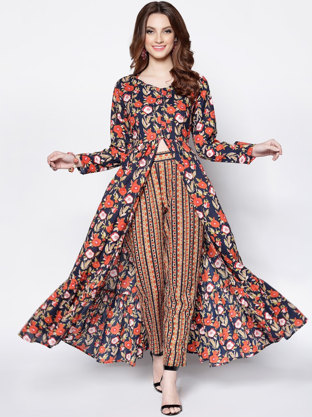 Sera Women Multicoloured Ethnic Motifs Printed High Slit Cotton Kurta with Trouser, Multi
Sera Women Multicoloured Ethnic Motifs Printed High Slit Cotton Kurta with Trouser, Multi