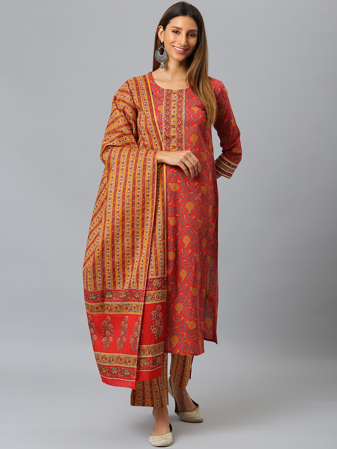 SIAH Women Red Ethnic Motifs Printed Regular Pure Cotton Kurta with Trousers & With Dupatta
SIAH Women Red Ethnic Motifs Printed Regular Pure Cotton Kurta with Trousers & With Dupatta