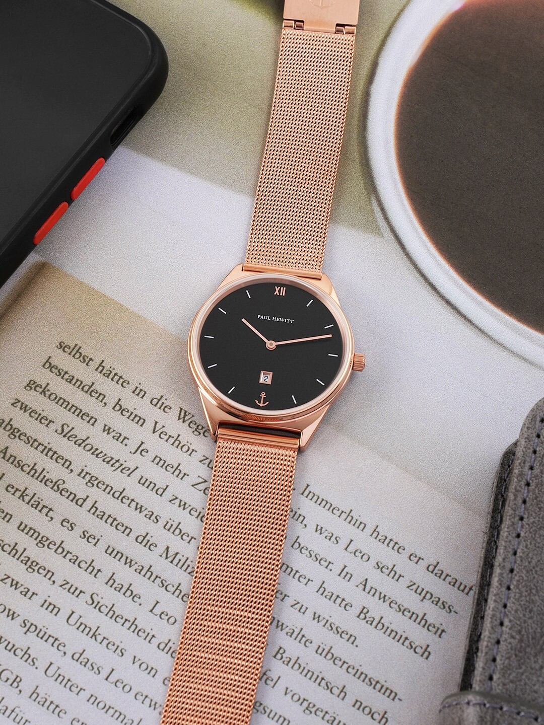 PAUL HEWITT Women Black Dial & Rose Gold Toned Stainless Steel Bracelet Style Straps Analogue Watch
PAUL HEWITT Women Black Dial & Rose Gold Toned Stainless Steel Bracelet Style Straps Analogue Watch