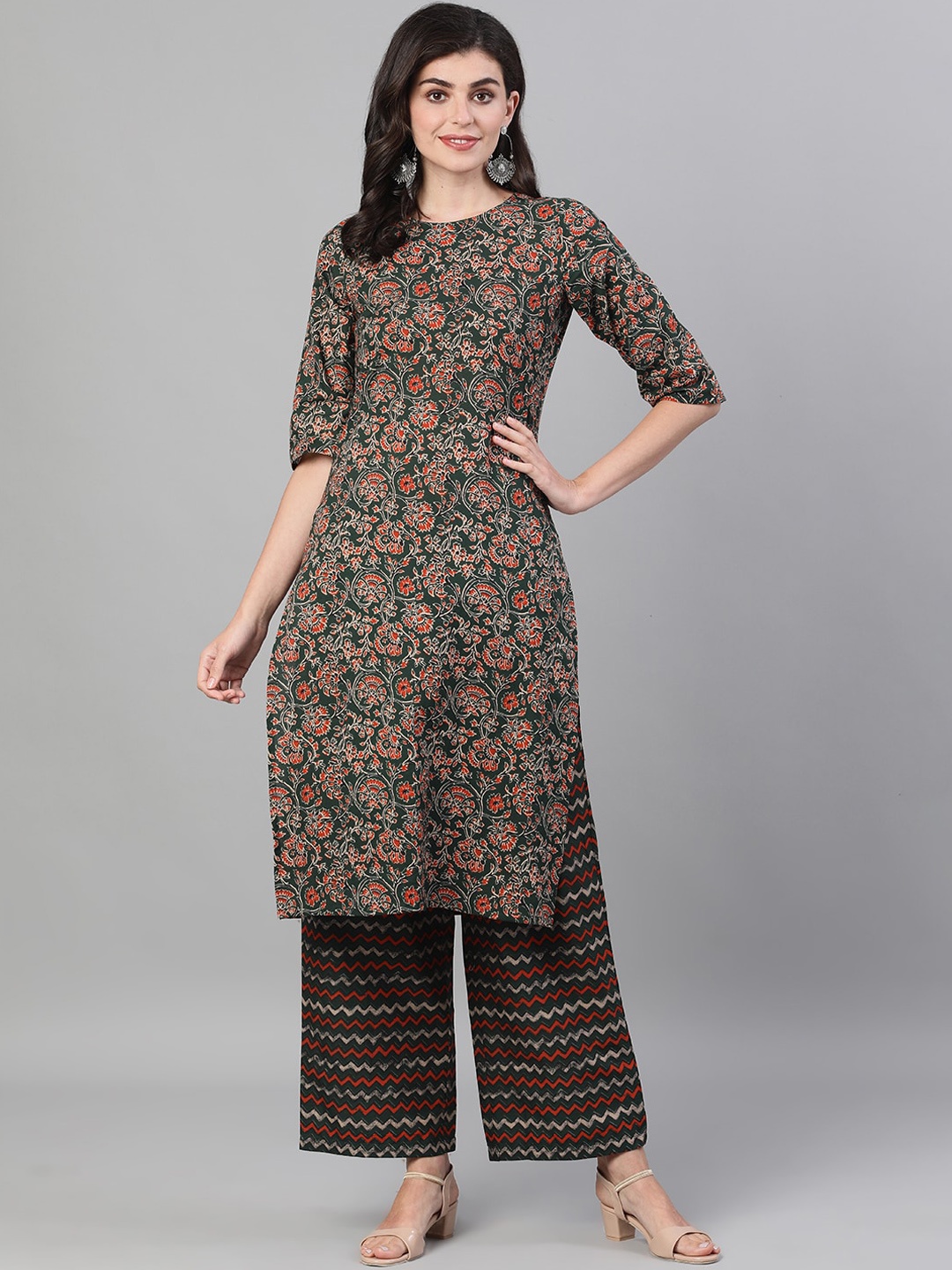 AASI - HOUSE OF NAYO Women Green Floral Printed Regular Pure Cotton Kurta with Palazzos
AASI - HOUSE OF NAYO Women Green Floral Printed Regular Pure Cotton Kurta with Palazzos