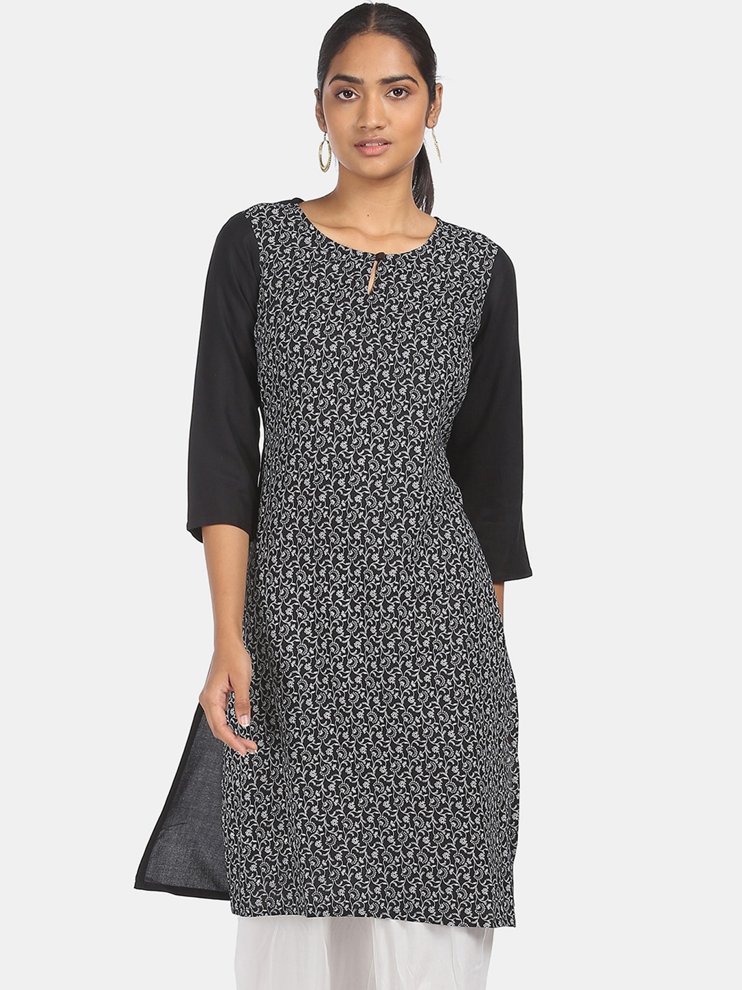 Karigari Women Black Printed Thread Work Kurta