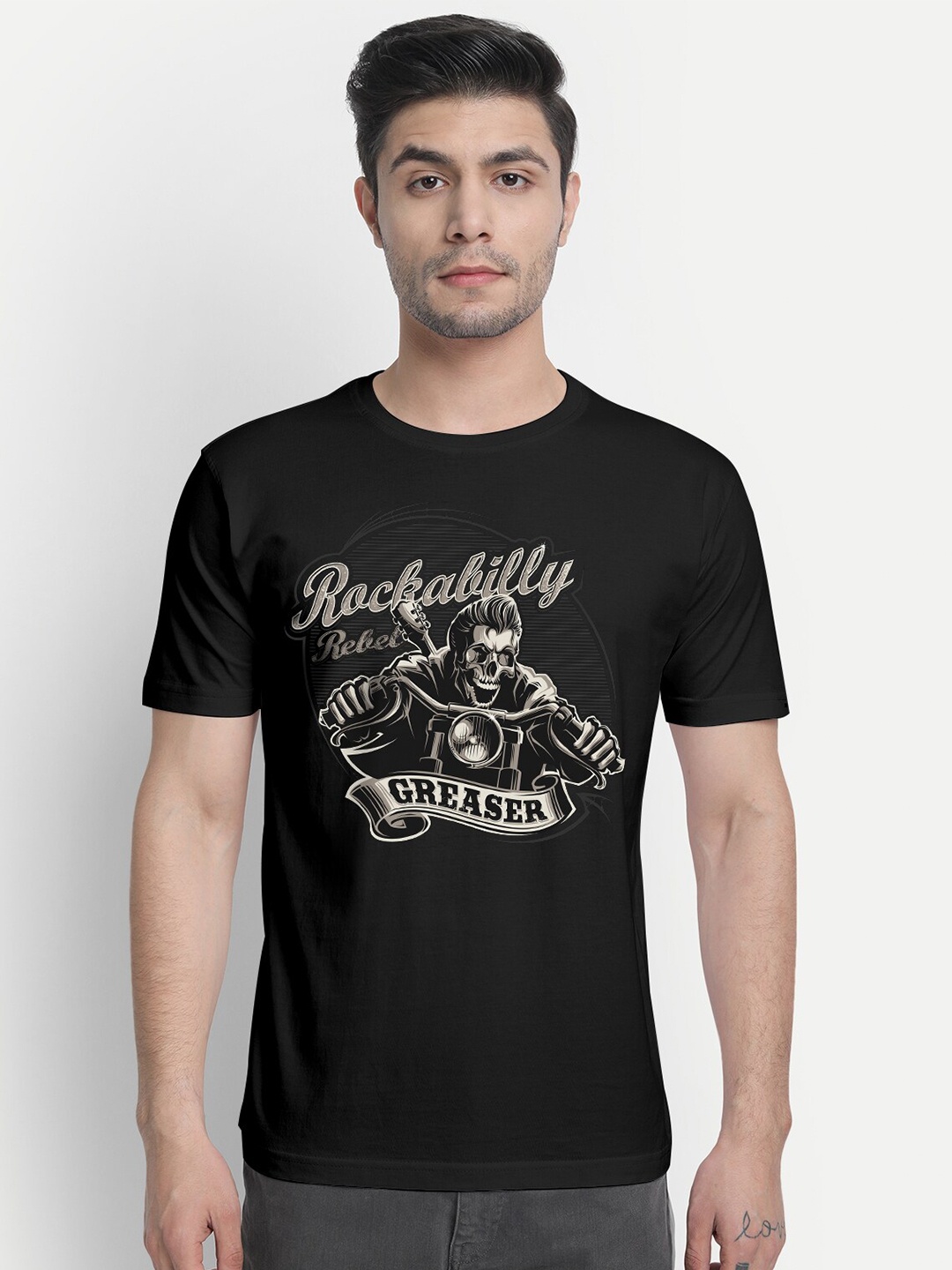 THREADCURRY Men Black Graphic Printed T-shirt