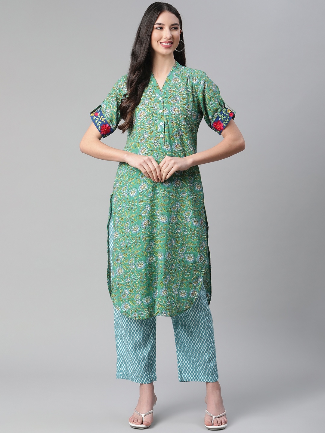 Sakhi Jaipur Women Green & Blue Floral Printed Thread Work Pure Cotton Kurta with Trousers
Sakhi Jaipur Women Green & Blue Floral Printed Thread Work Pure Cotton Kurta with Trousers