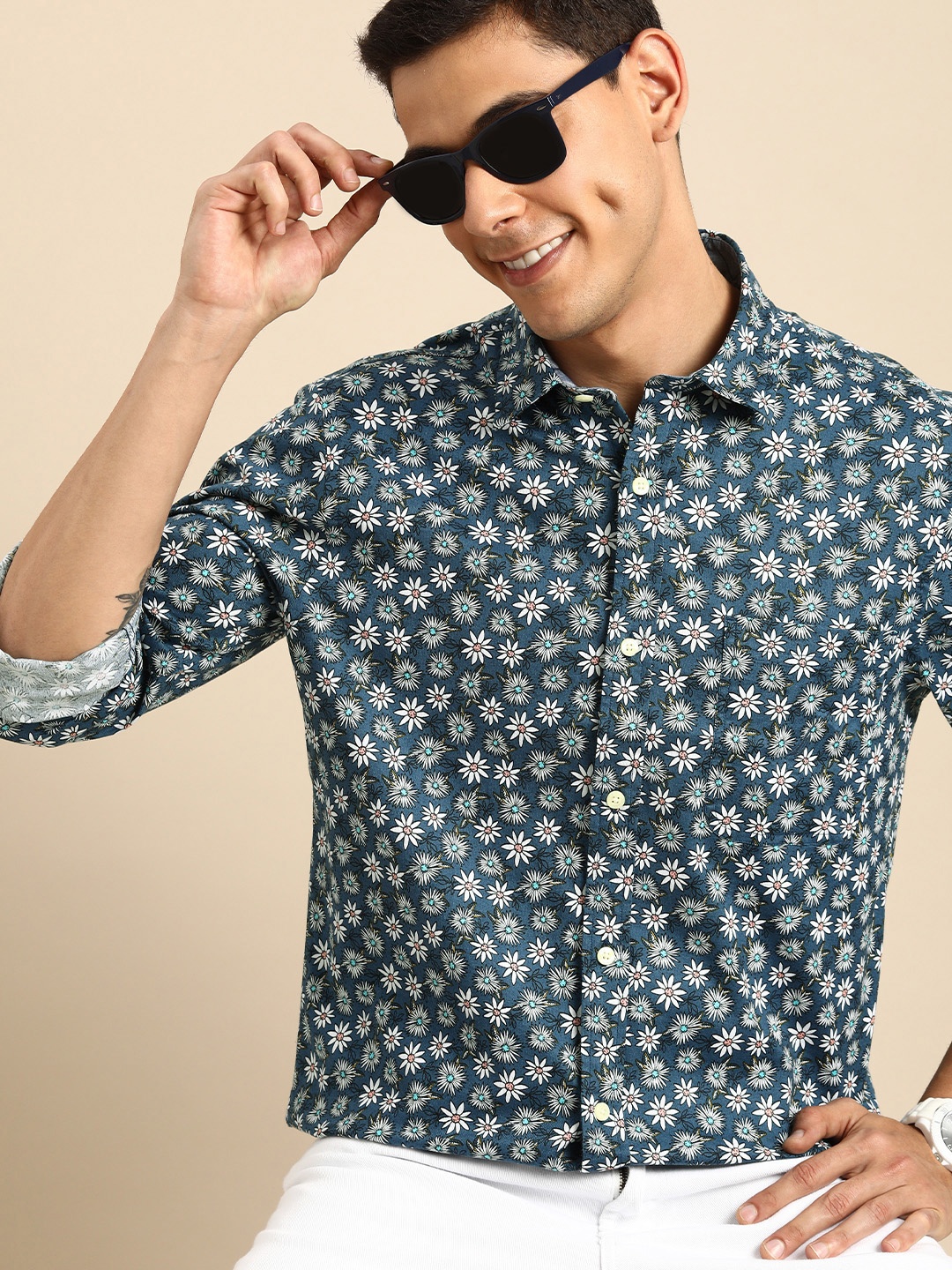 Nautica Men Teal Slim Fit Floral Printed Casual Shirt