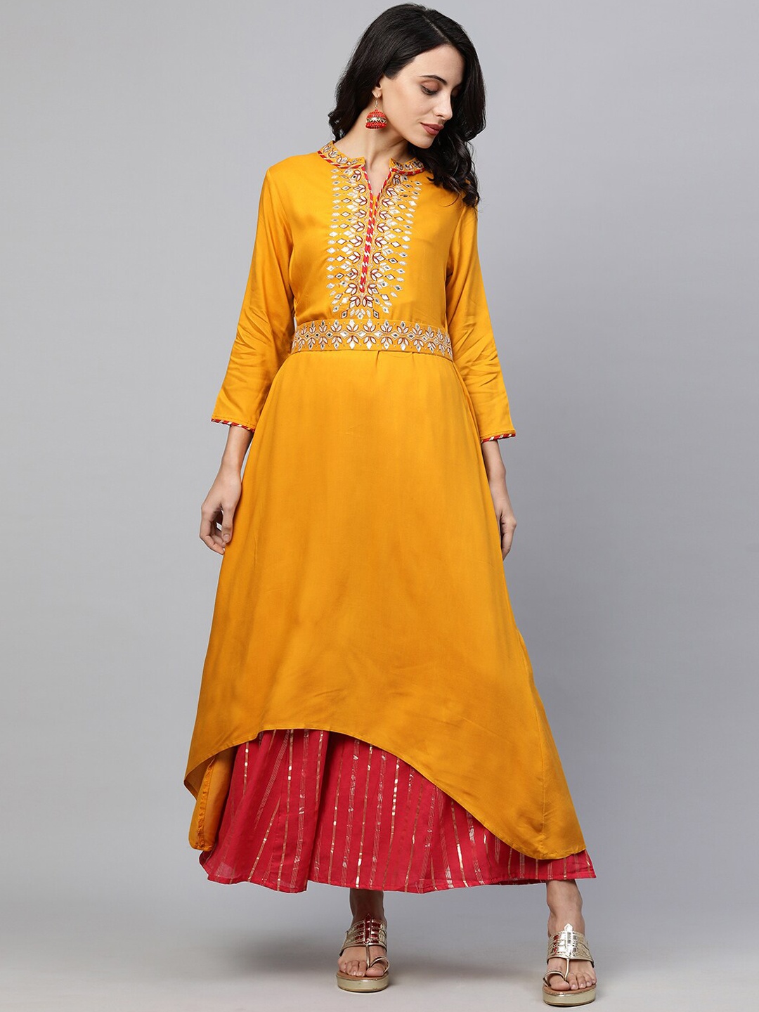 FASHOR Women Mustard Yellow Ethnic Motifs Yoke Design Regular Mirror Work Kurta with Palazzos
FASHOR Women Mustard Yellow Ethnic Motifs Yoke Design Regular Mirror Work Kurta with Palazzos