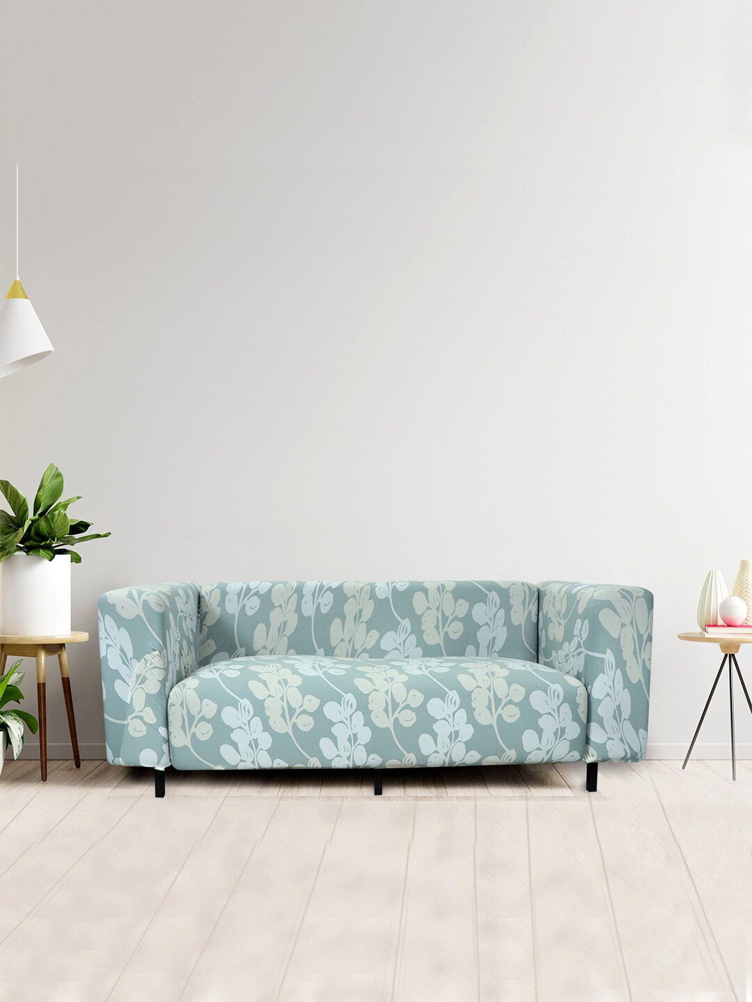 HOUSE OF QUIRK Navy Blue & Pink Floral Printed 2 Seater Stretchable Sofa Cover, Grey
HOUSE OF QUIRK Navy Blue & Pink Floral Printed 2 Seater Stretchable Sofa Cover, Grey