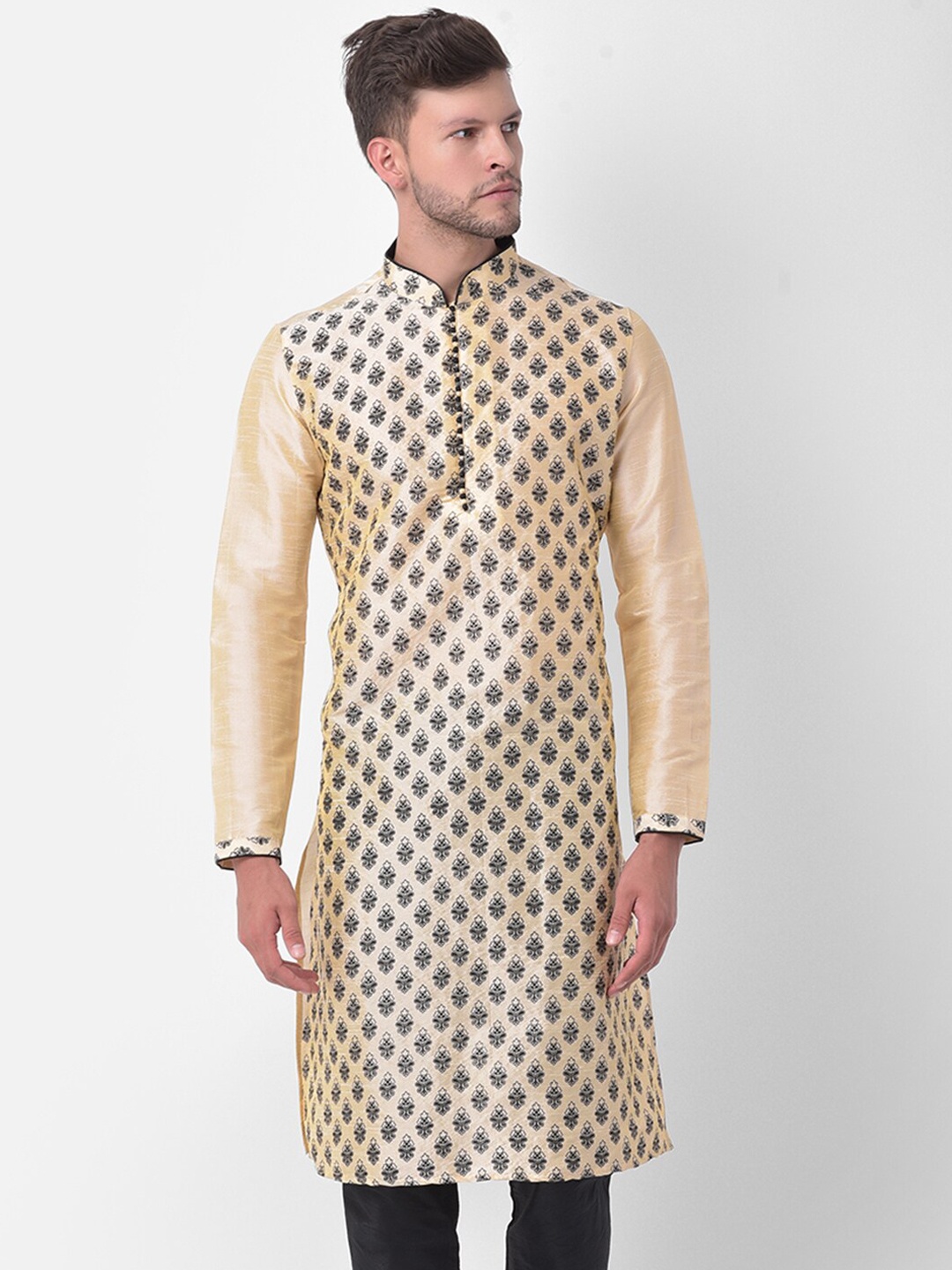 DEYANN Men Cream-Coloured Ethnic Motifs Printed Regular Dupion Silk Kurta with Churidar
DEYANN Men Cream-Coloured Ethnic Motifs Printed Regular Dupion Silk Kurta with Churidar