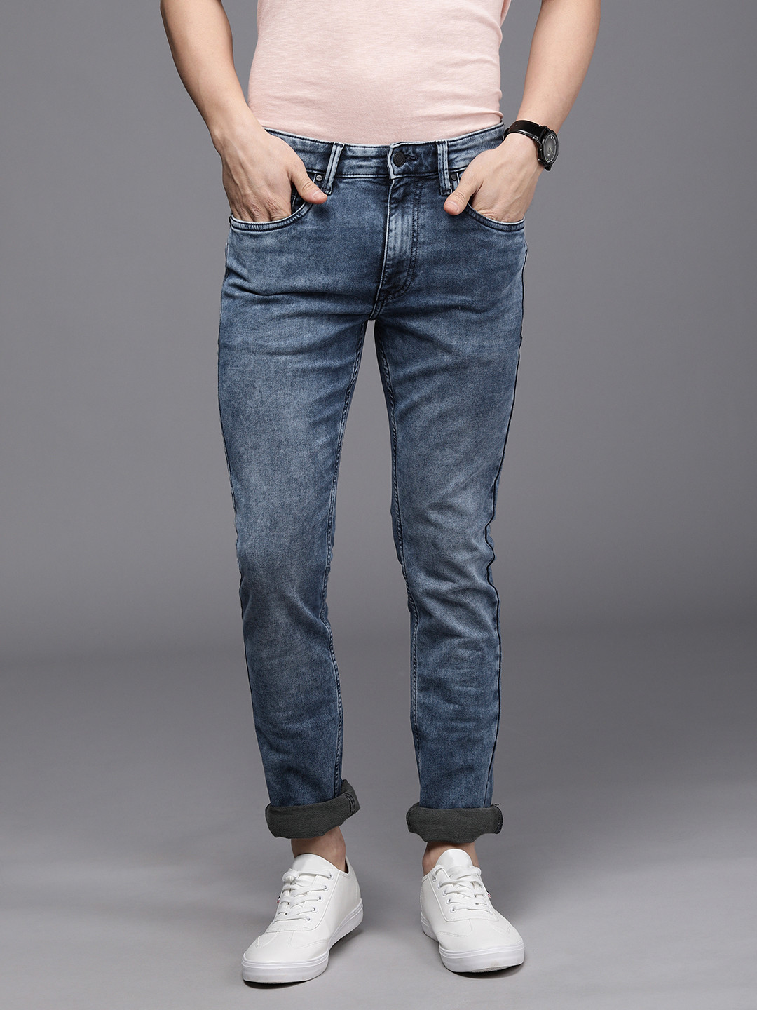 Louis Philippe Jeans Men Blue Albert Super Slim Fit Low-Rise Light Fade Stretchable Jeans
Louis Philippe Jeans Men Blue Albert Super Slim Fit Low-Rise Light Fade Stretchable Jeans