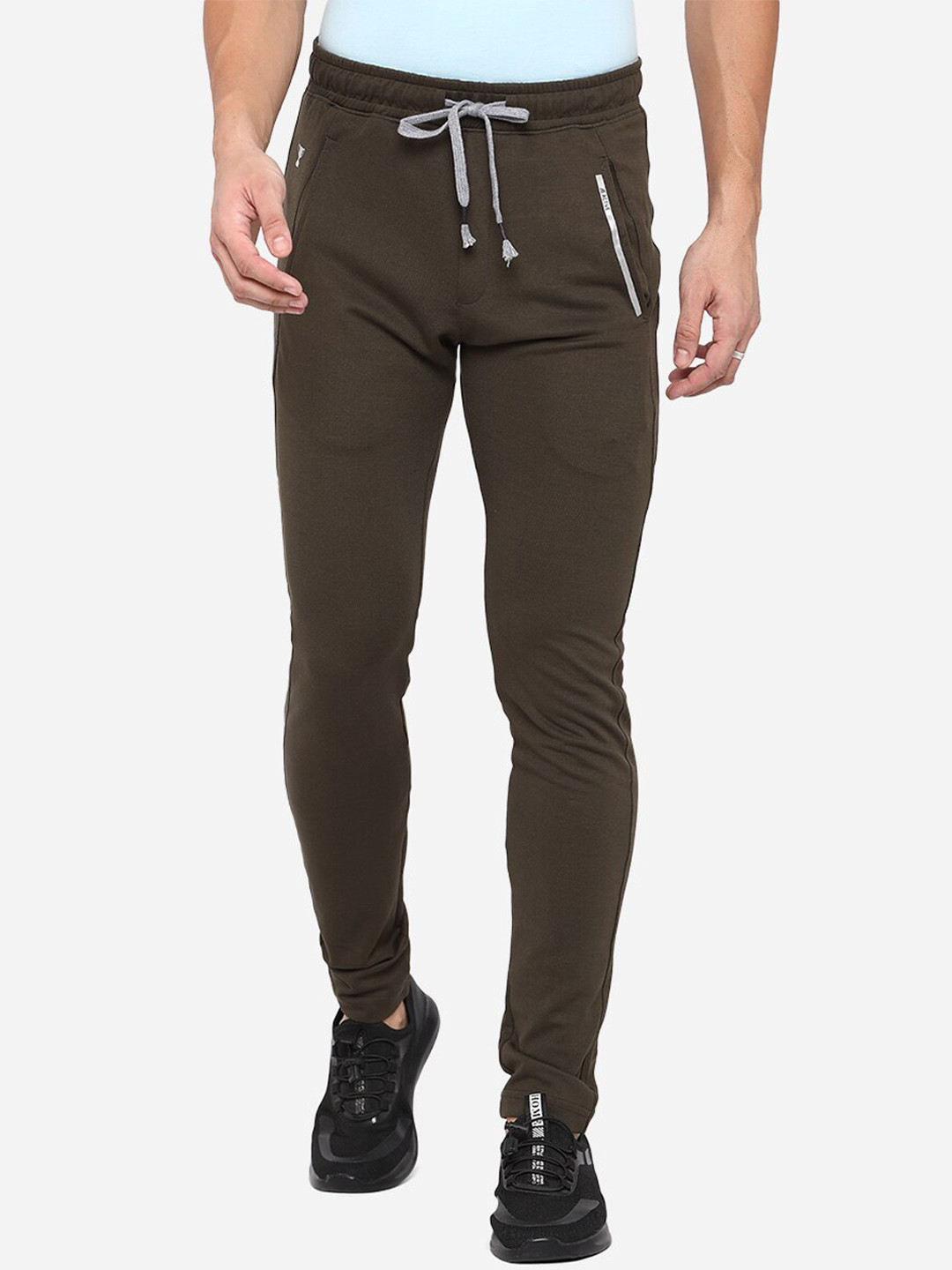 JADE BLUE Men Brown Solid Track Pants
JADE BLUE Men Brown Solid Track Pants