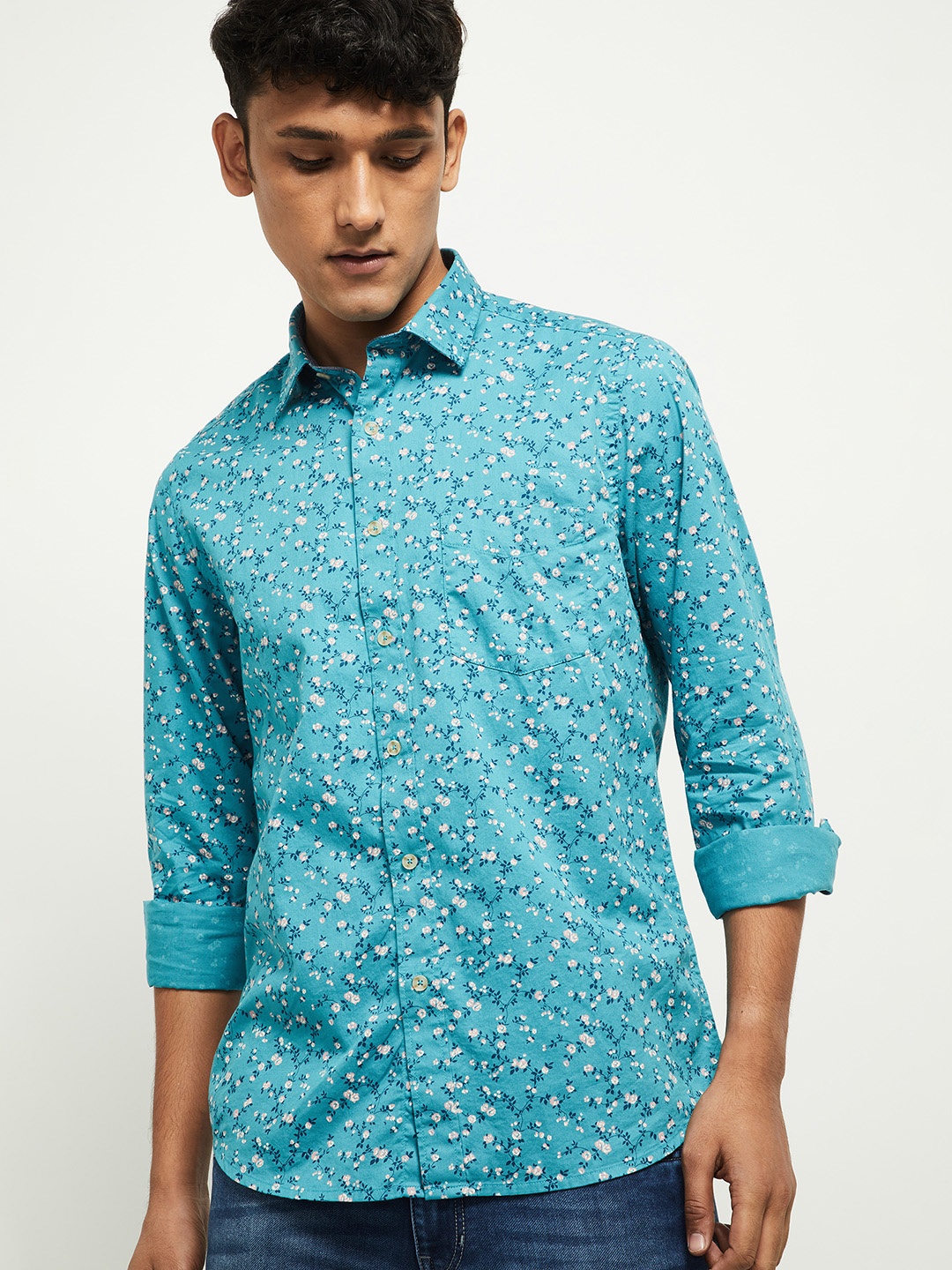 max Men Blue Floral Opaque Printed Casual Shirt