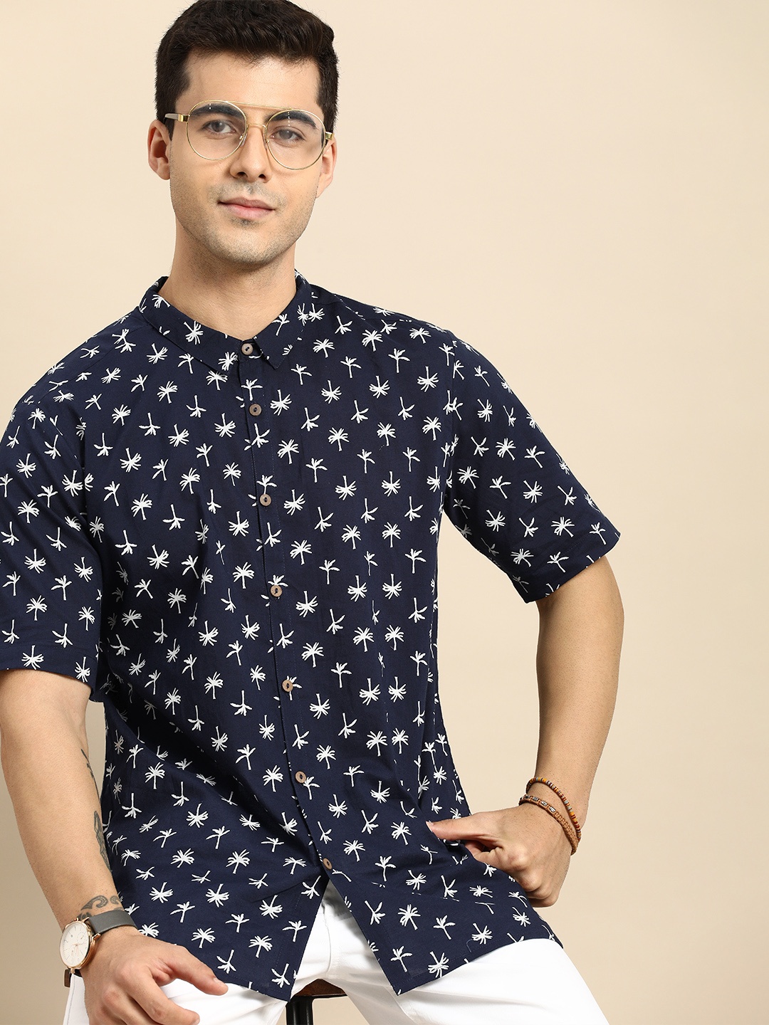 Anouk Men Navy Blue Regular Fit Conversational Opaque Printed Pure Cotton Casual Shirt
Anouk Men Navy Blue Regular Fit Conversational Opaque Printed Pure Cotton Casual Shirt