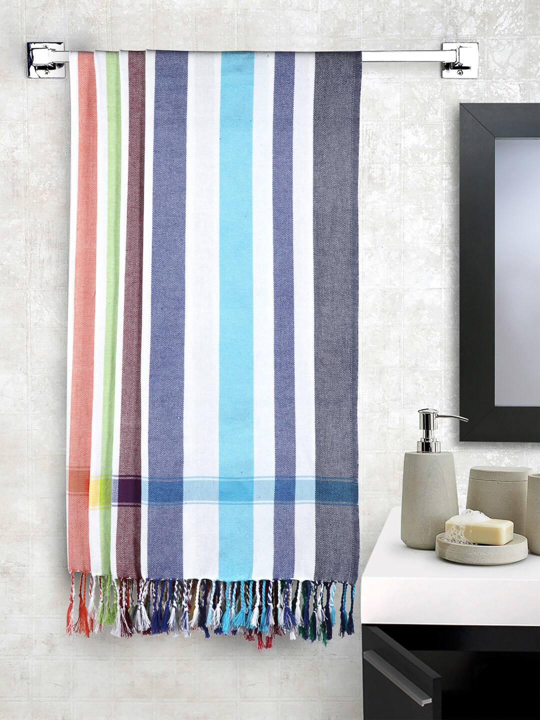 Arrabi Set Of 4 Striped 210 GSM Cotton Bath Towels, Blue
Arrabi Set Of 4 Striped 210 GSM Cotton Bath Towels, Blue