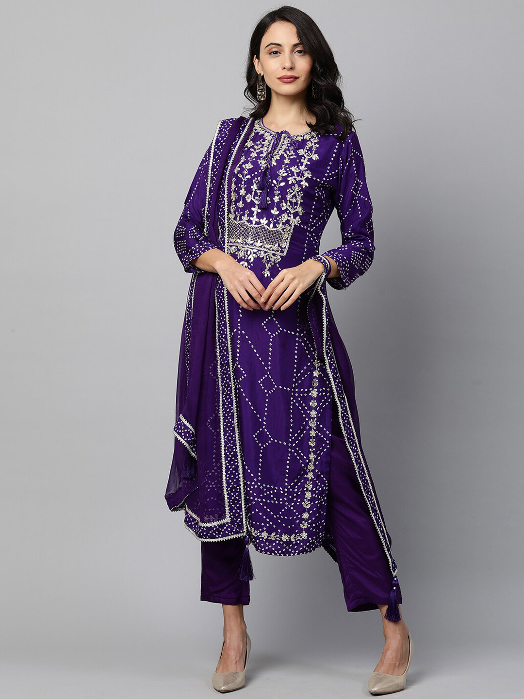 FASHOR Women Purple Printed Regular Gotta Patti Pure Silk Kurta with Palazzos & Dupatta
FASHOR Women Purple Printed Regular Gotta Patti Pure Silk Kurta with Palazzos & Dupatta