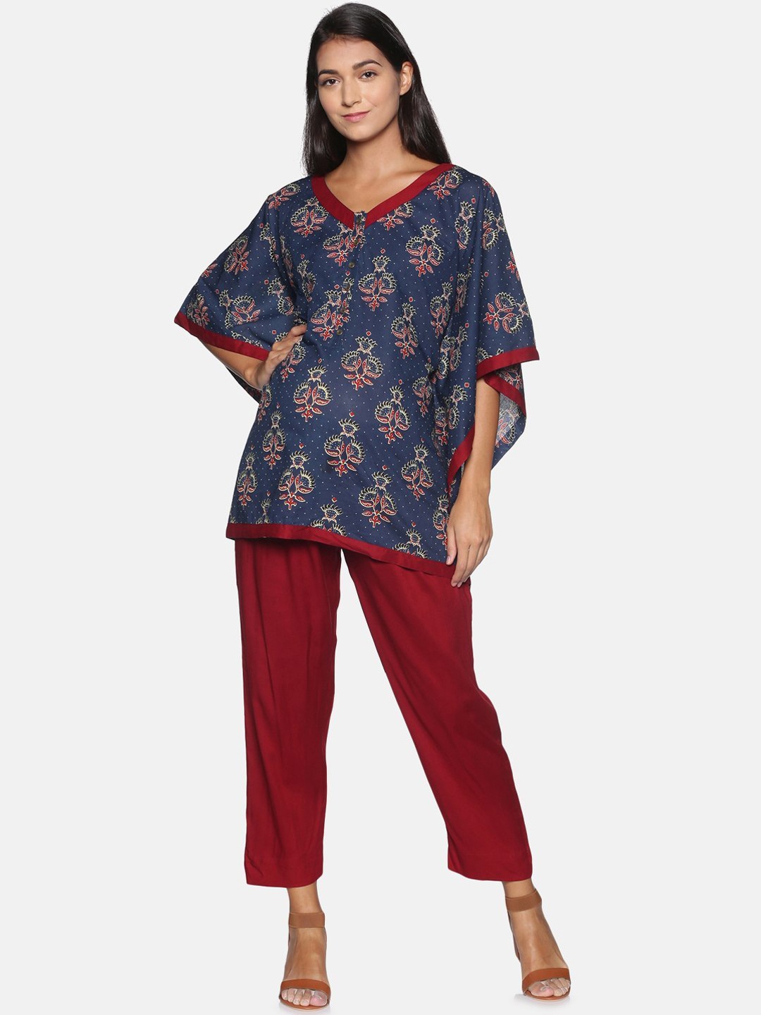 The Mom Store Women Navy Blue & Maroon Printed Pure Cotton Kaftan Maternity Night suit
The Mom Store Women Navy Blue & Maroon Printed Pure Cotton Kaftan Maternity Night suit