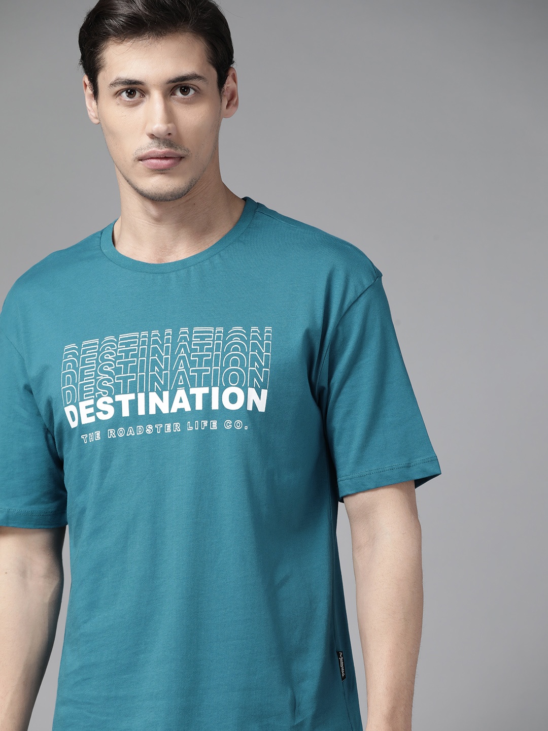 The Roadster Lifestyle Co Men Teal Blue & White Typography Printed Pure Cotton T-shirt
The Roadster Lifestyle Co Men Teal Blue & White Typography Printed Pure Cotton T-shirt