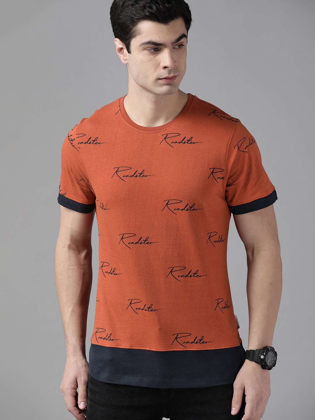 The Roadster Lifestyle Co Men Rust & Navy Blue Pure Cotton Brand Logo Printed T-shirt
The Roadster Lifestyle Co Men Rust & Navy Blue Pure Cotton Brand Logo Printed T-shirt