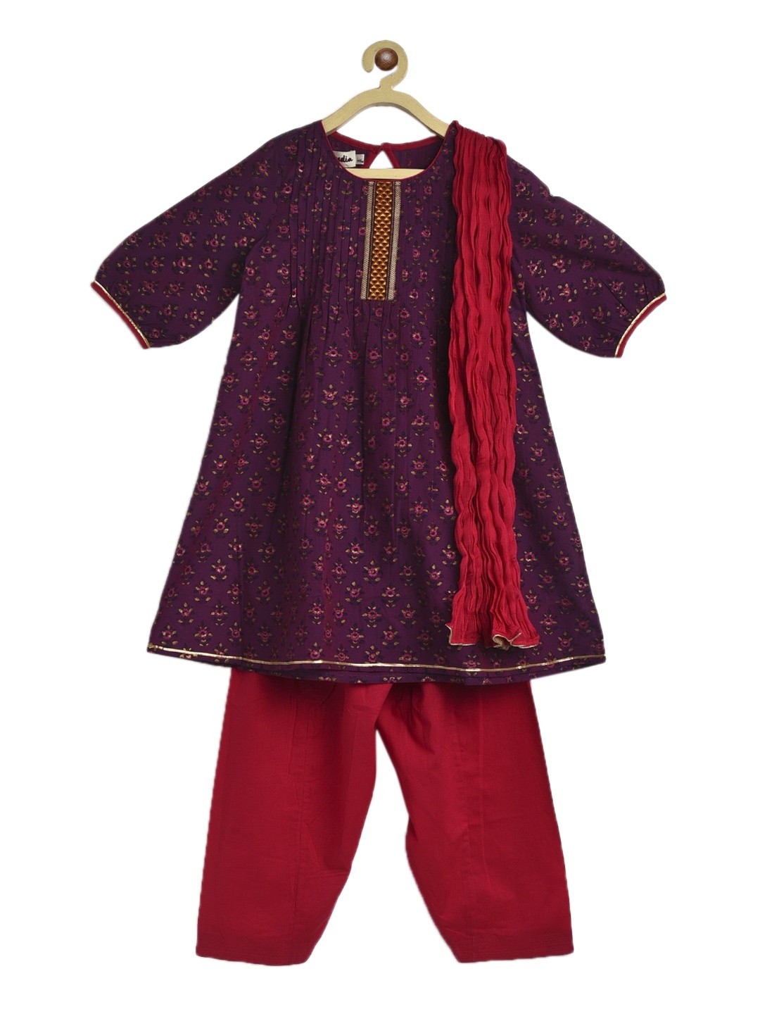 Fabindia Girls Purple Floral Printed Regular Cotton Kurta with Salwar & With Dupatta
Fabindia Girls Purple Floral Printed Regular Cotton Kurta with Salwar & With Dupatta