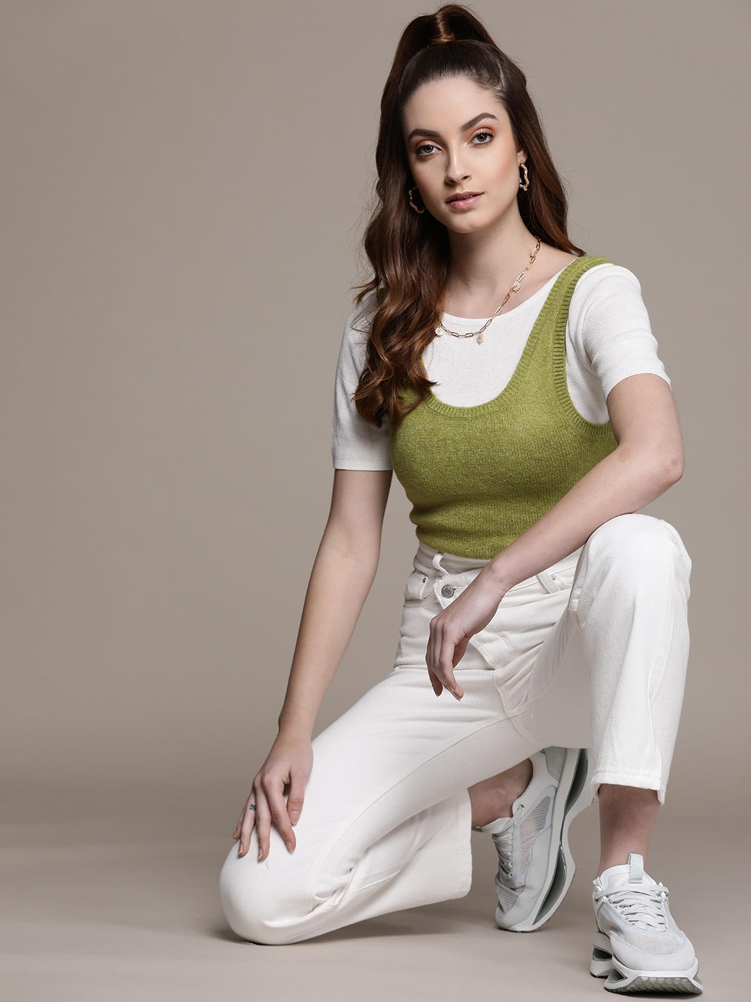 URBANIC Women White Jeans