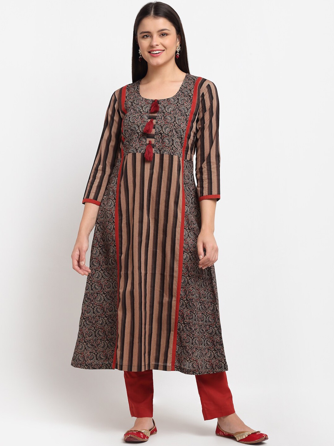 anokherang Women Brown Striped Regular Pure Cotton Kurta with Churidar & With Dupatta
anokherang Women Brown Striped Regular Pure Cotton Kurta with Churidar & With Dupatta