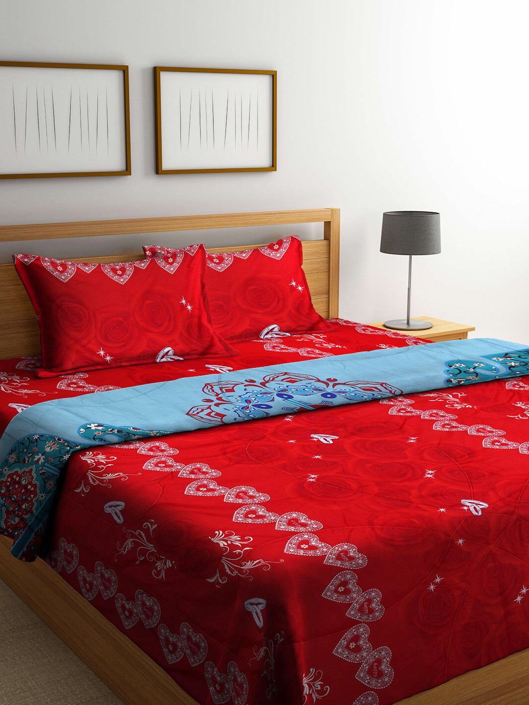 Arrabi Red & Blue Floral 950 GSM Double Bed Comforter Bedding Set with 2 Pillow Covers
Arrabi Red & Blue Floral 950 GSM Double Bed Comforter Bedding Set with 2 Pillow Covers